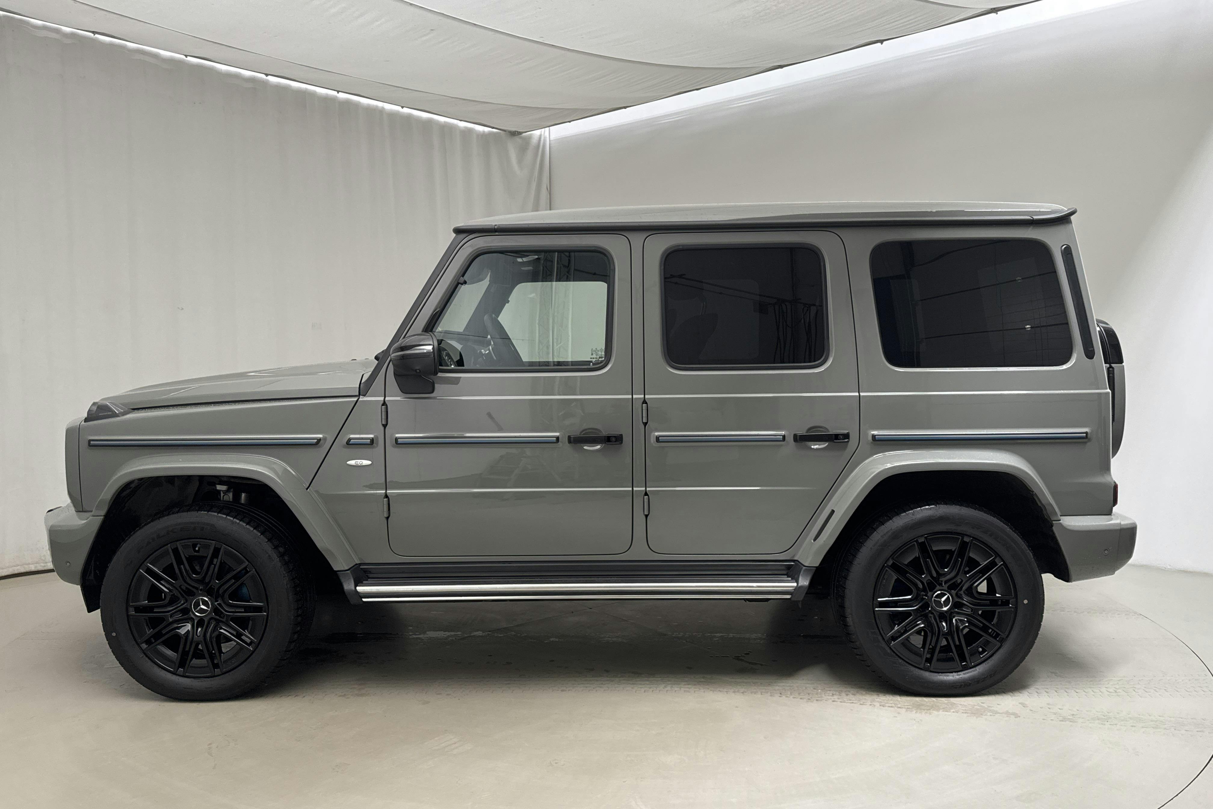 MERCEDES-BENZ G 580 G 580 (587hk) - 507 mil - Automat - grå - 2025
