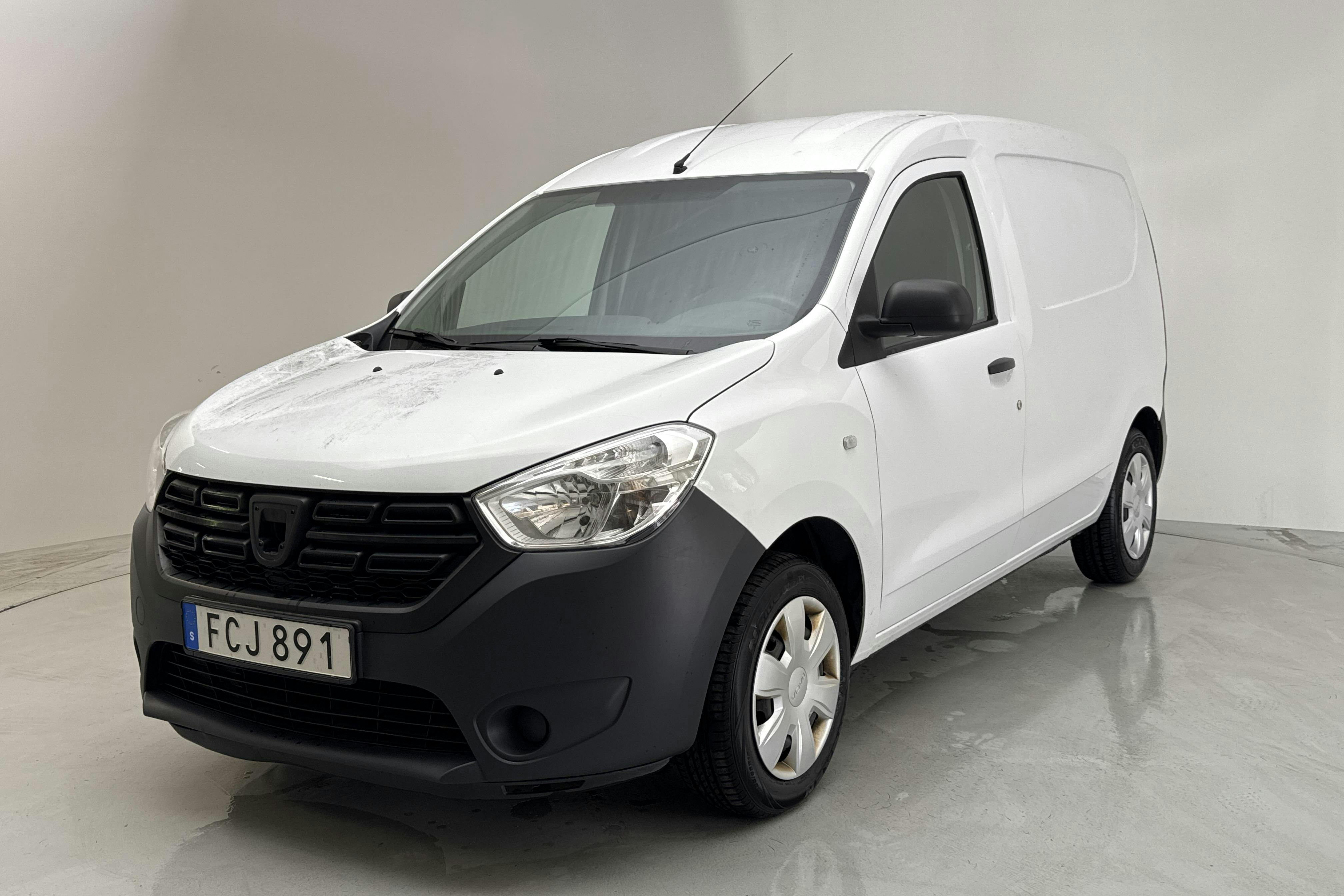 Presentation photo 1 of 12: Dacia Dokker Van 1.6 SCe (100hk) - 113 700 km - Manual - white - 2018