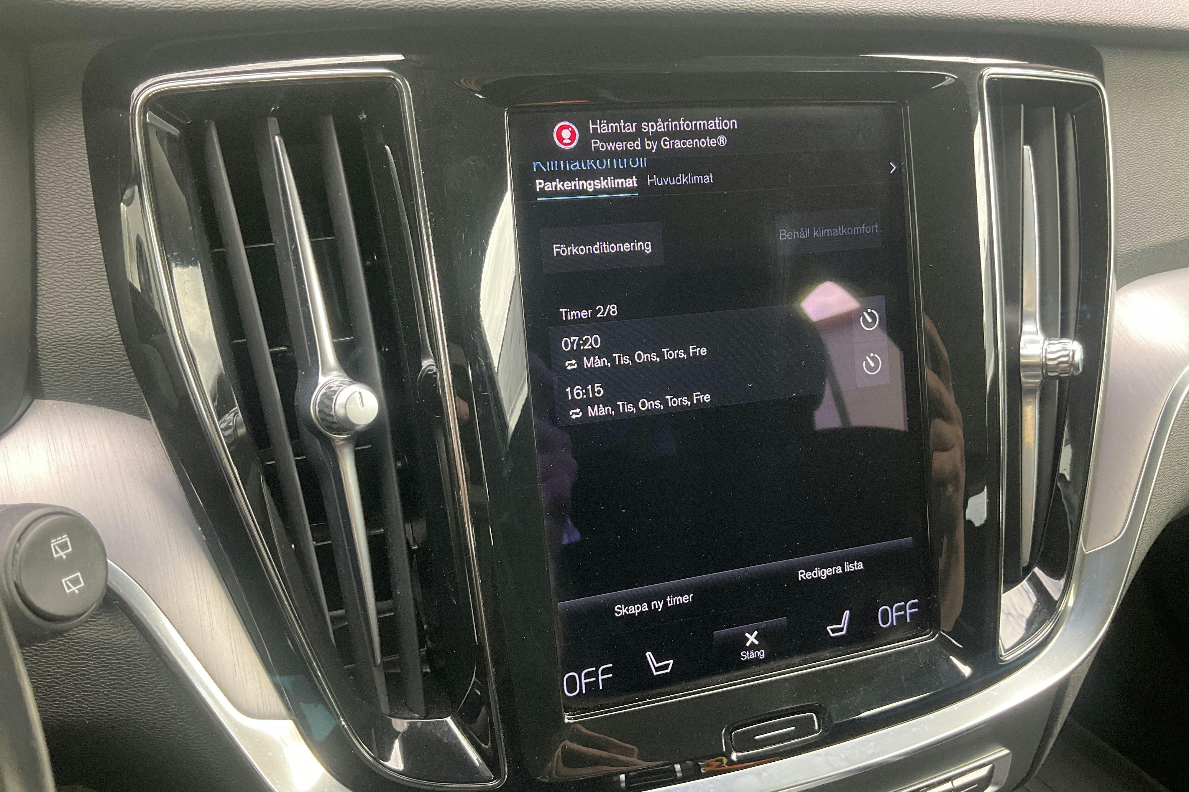 Volvo V60 D4 (190hk) - 220 790 km - Automatic - white - 2021