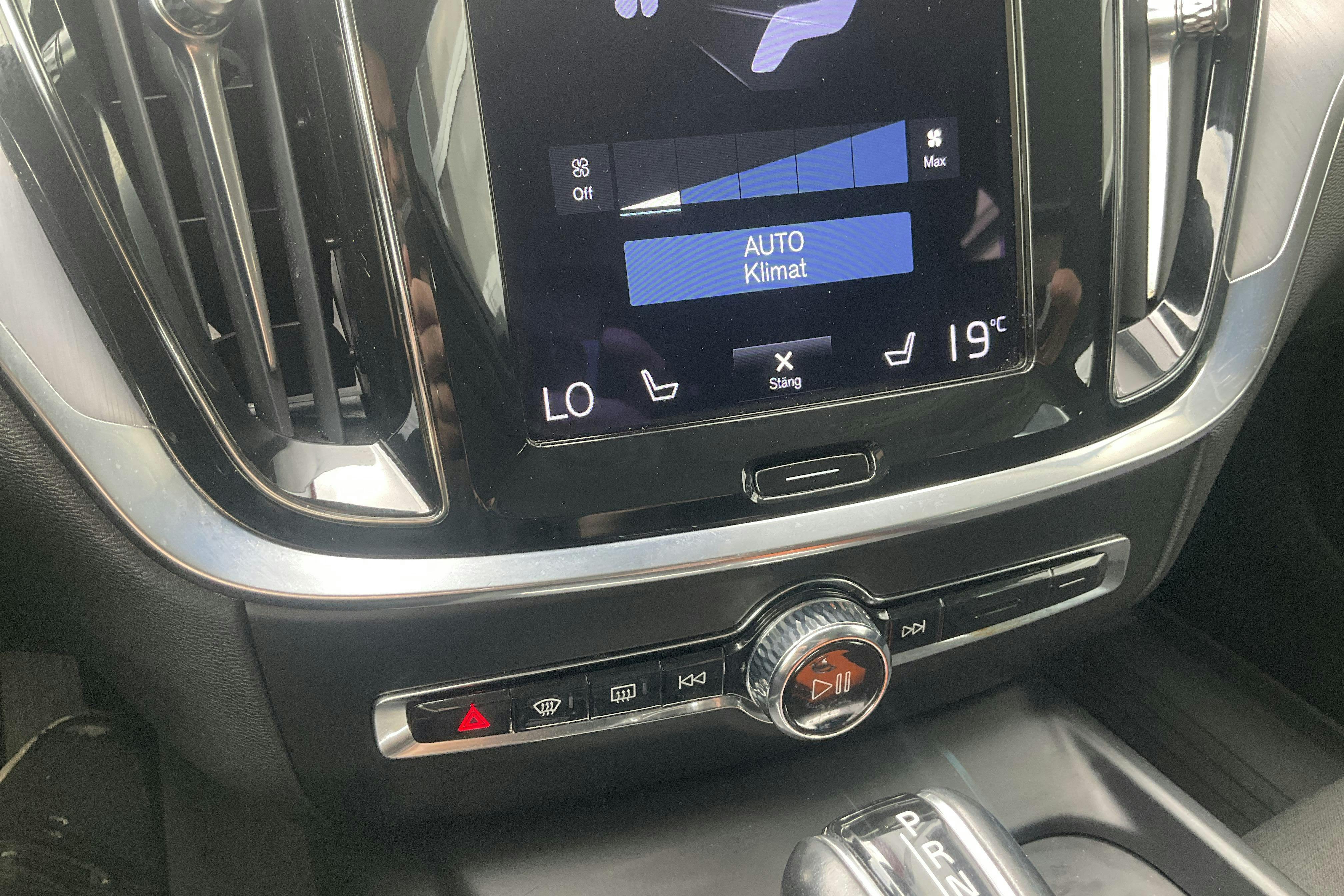 Volvo V60 D4 (190hk) - 220 790 km - Automatic - white - 2021