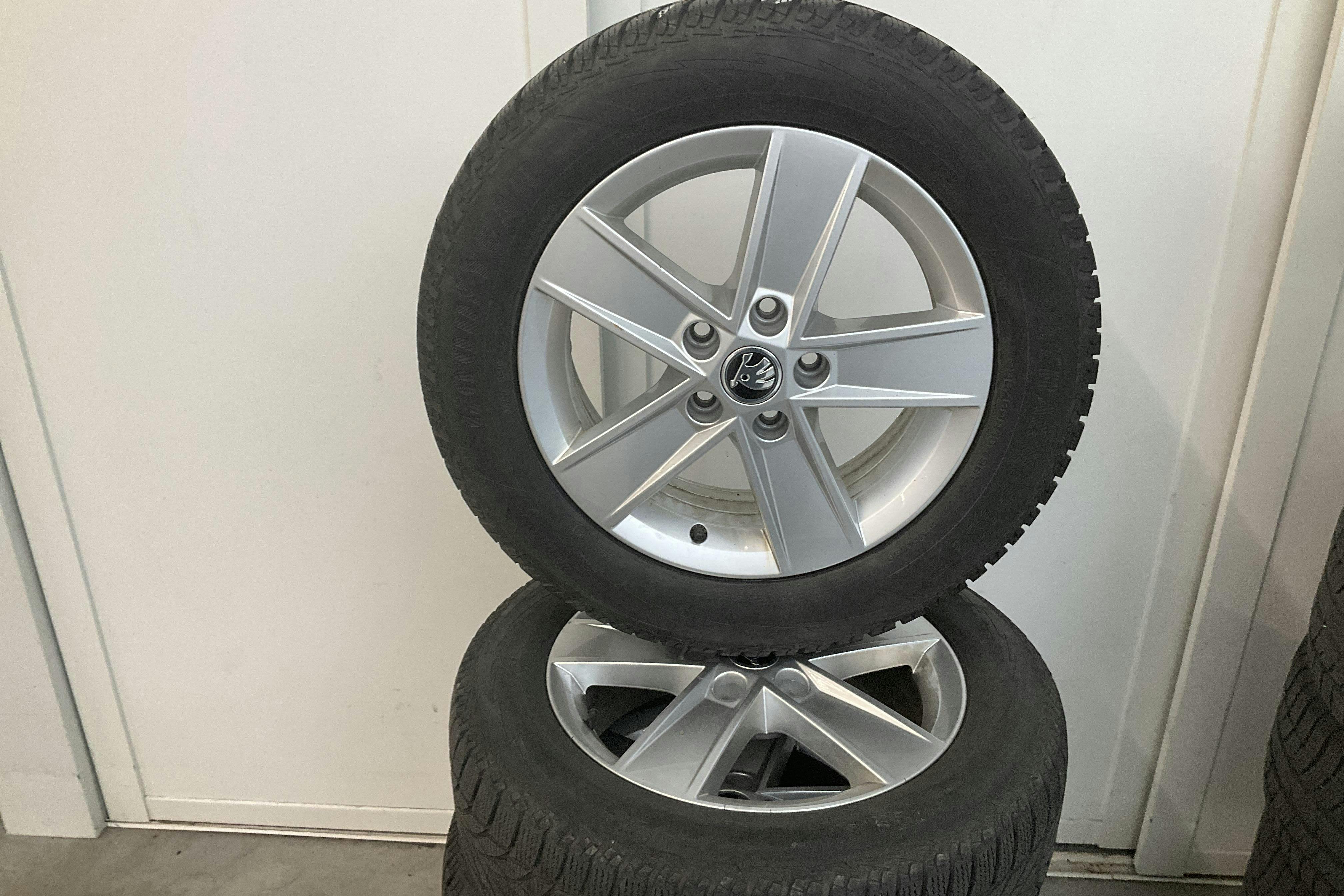Skoda Octavia III 1.8 TSI Combi 4x4 (180hk) - 12 916 mil - Automat - blå - 2018