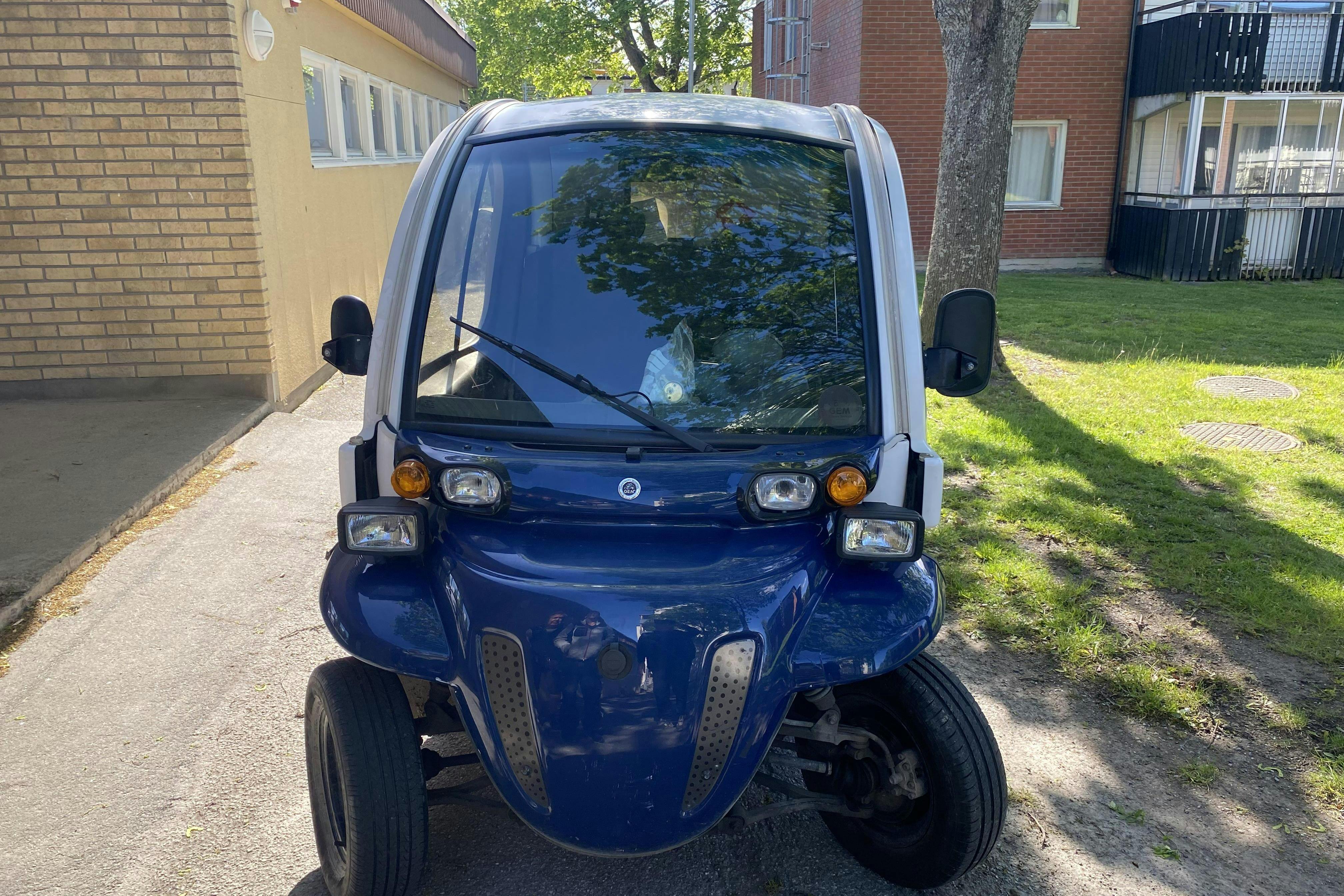 GEM ES - 22 467 km - Manual - 2008