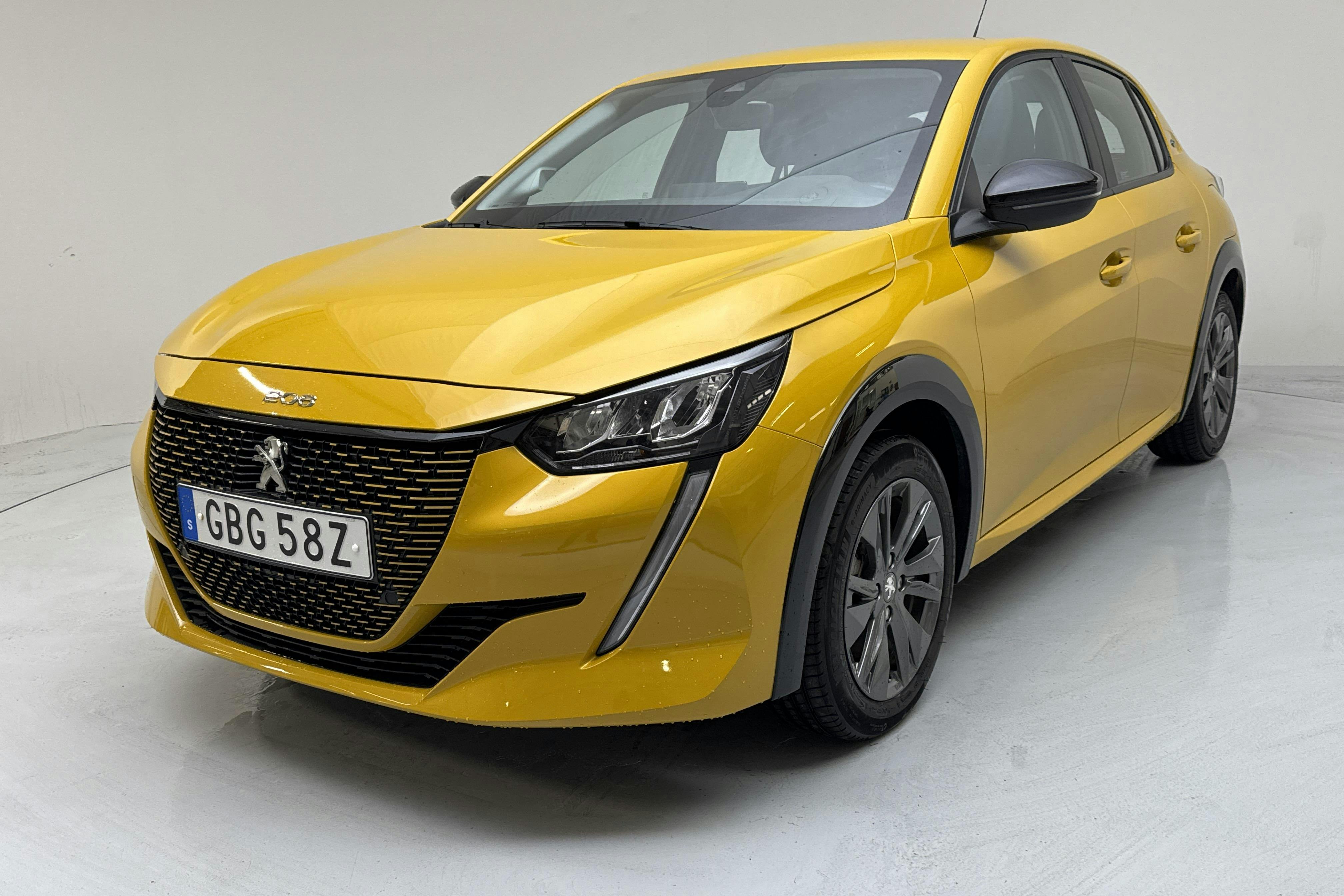 Peugeot e-208 50 kWh 5dr (136hk) - 50 080 km - Automaatne - kollane - 2022