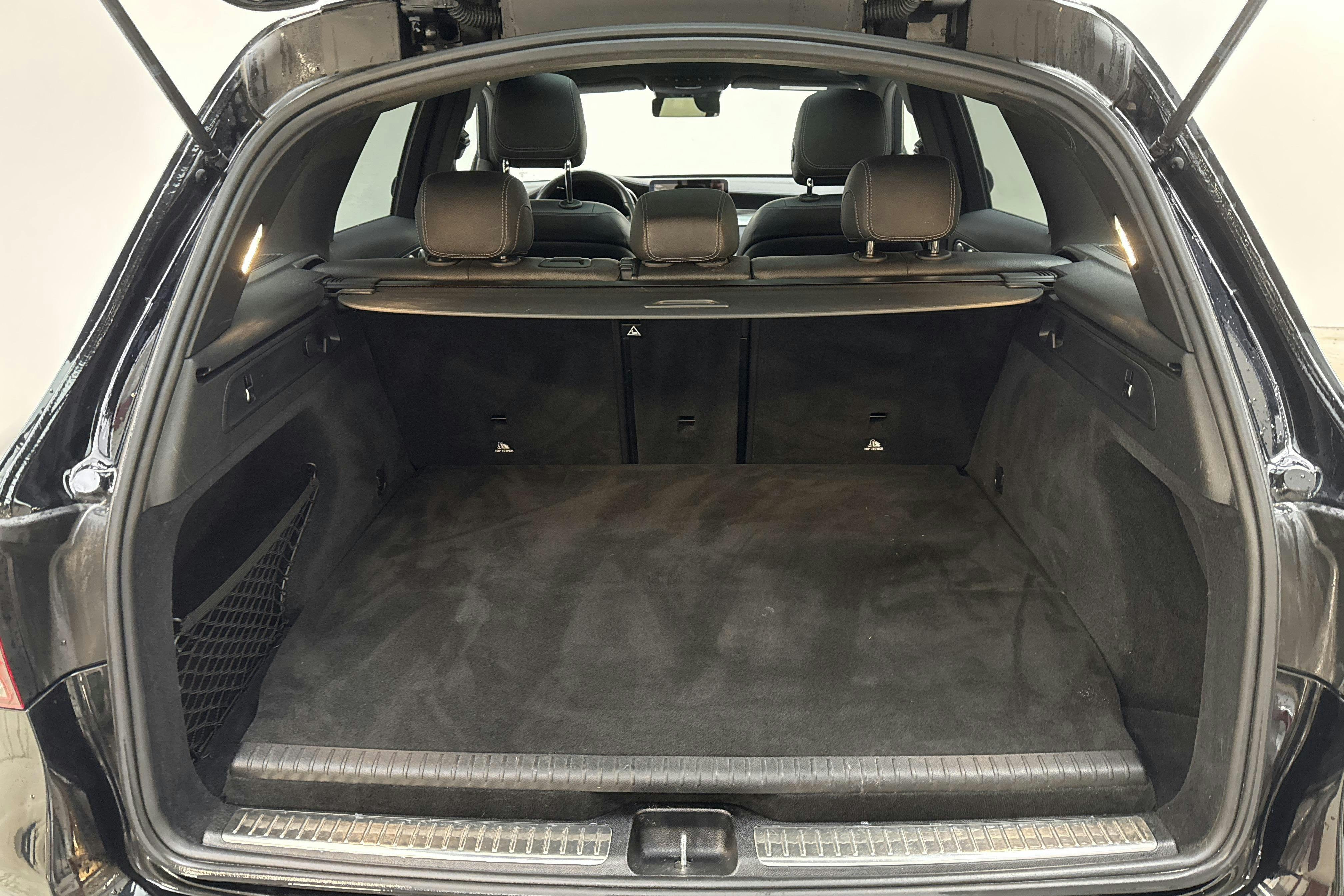 Mercedes GLC 300 de 4MATIC X253 (316hk) - 7 665 mil - Automat - svart - 2021