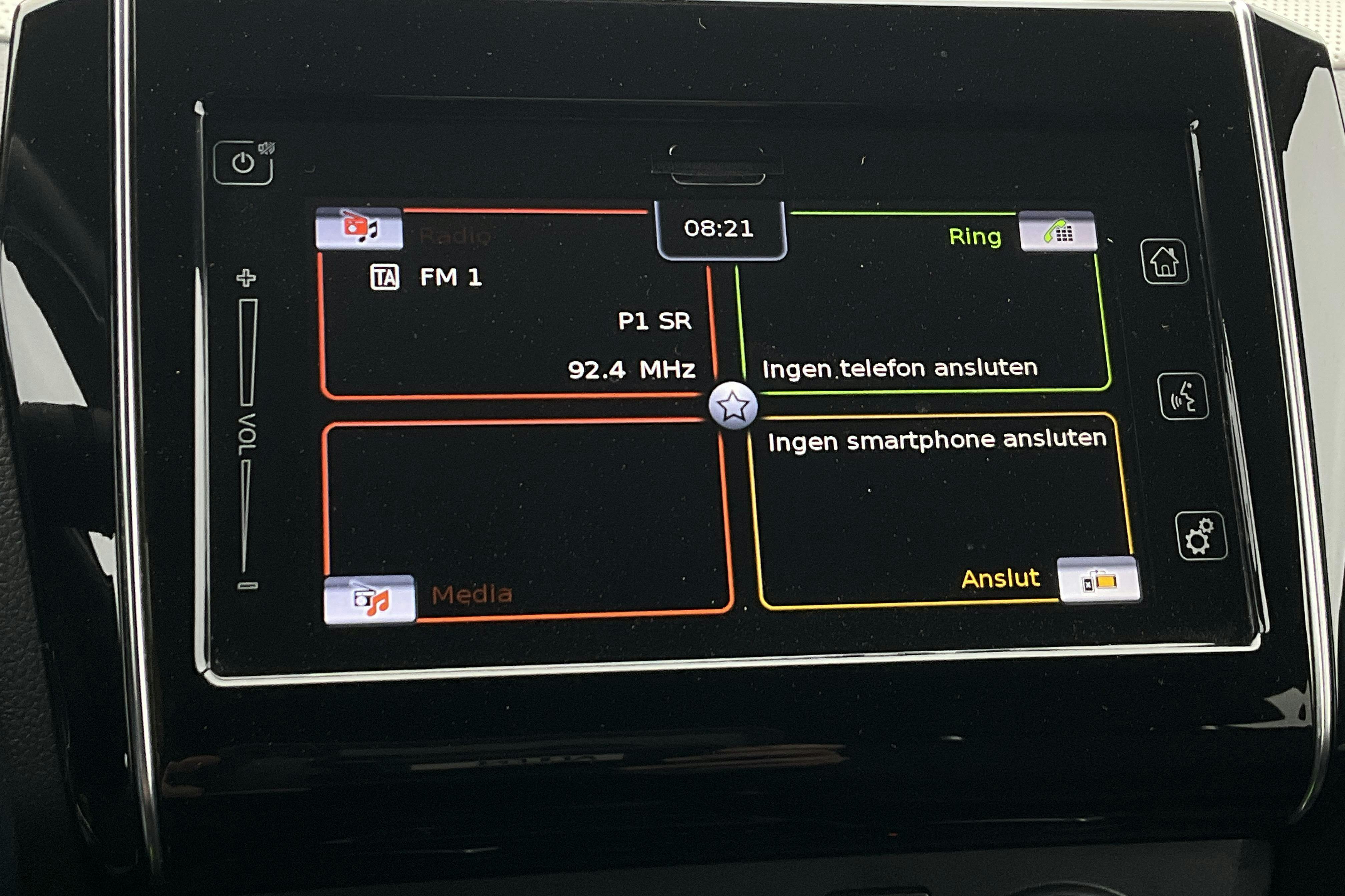 Suzuki Swift 1.2 5dr (90hk) - 3 597 mil - Manuell - röd - 2019