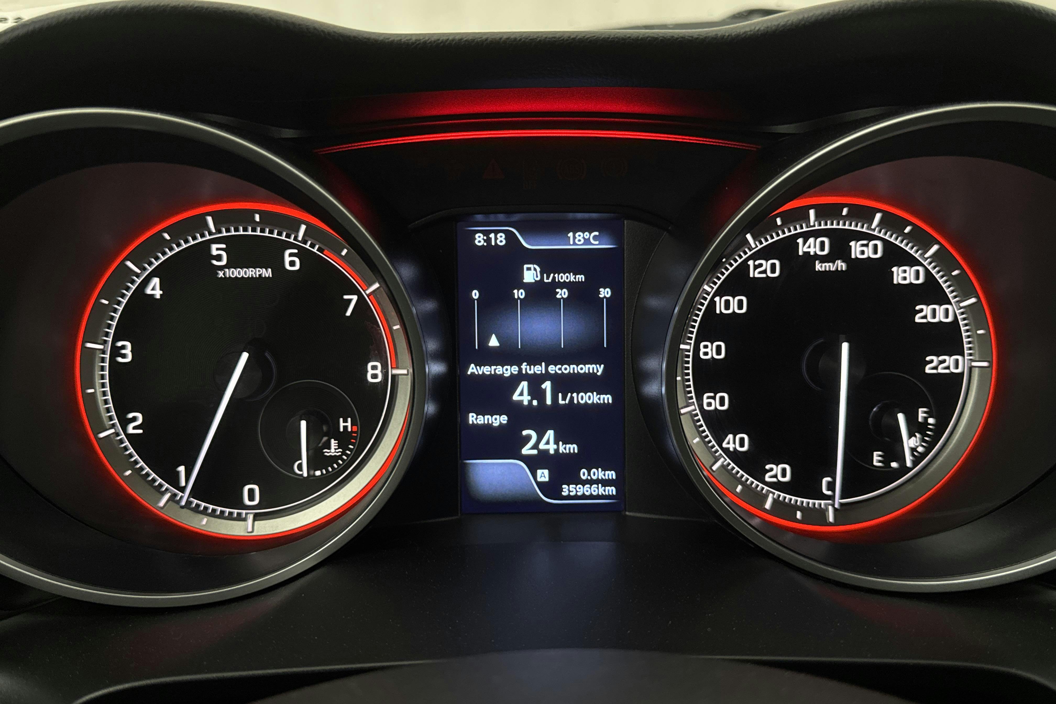 Suzuki Swift 1.2 5dr (90hk) - 3 597 mil - Manuell - röd - 2019
