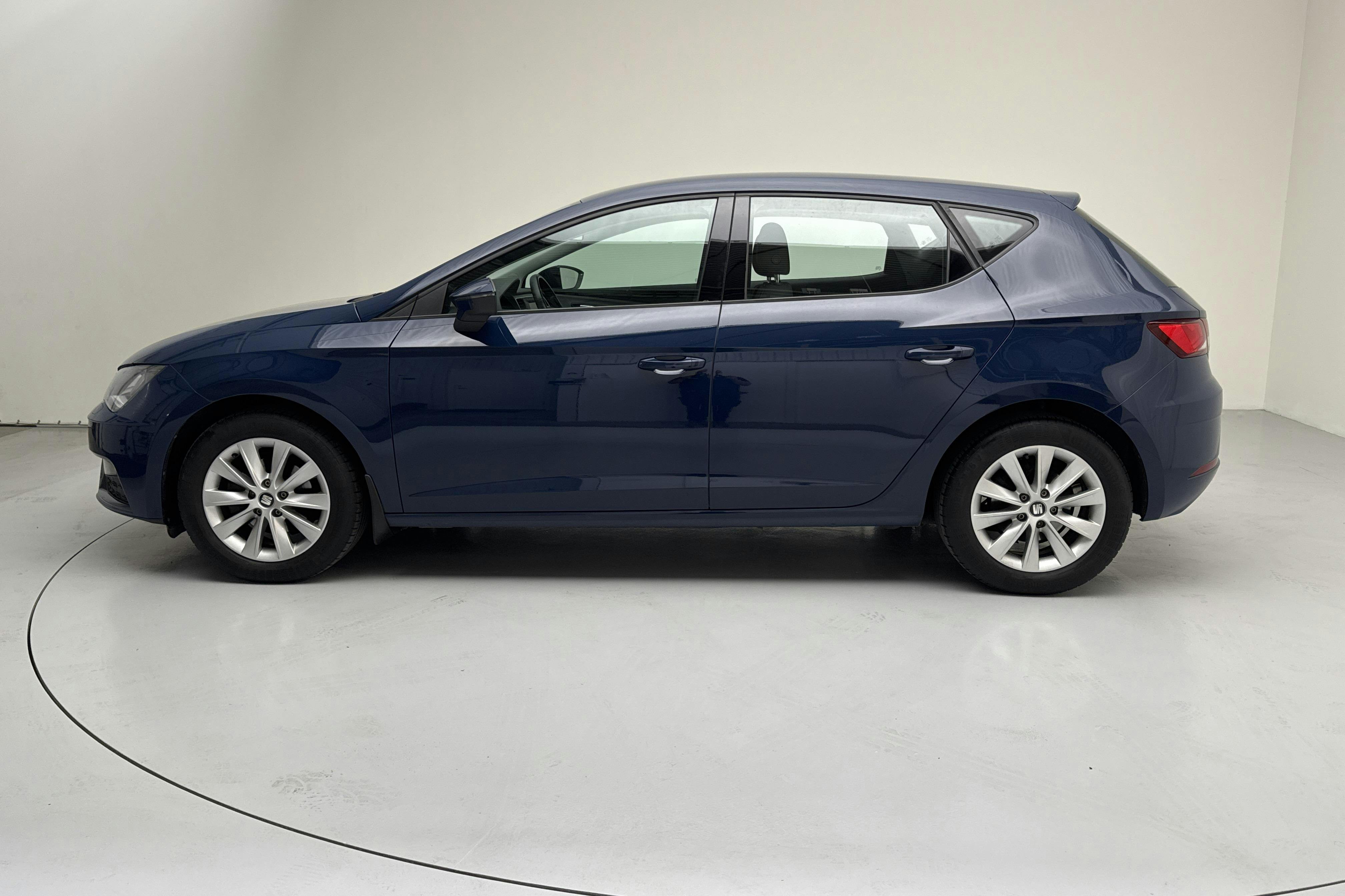 Seat Leon 1.0 TSI ST (115hk) - 8 334 mil - Manuell - blå - 2019