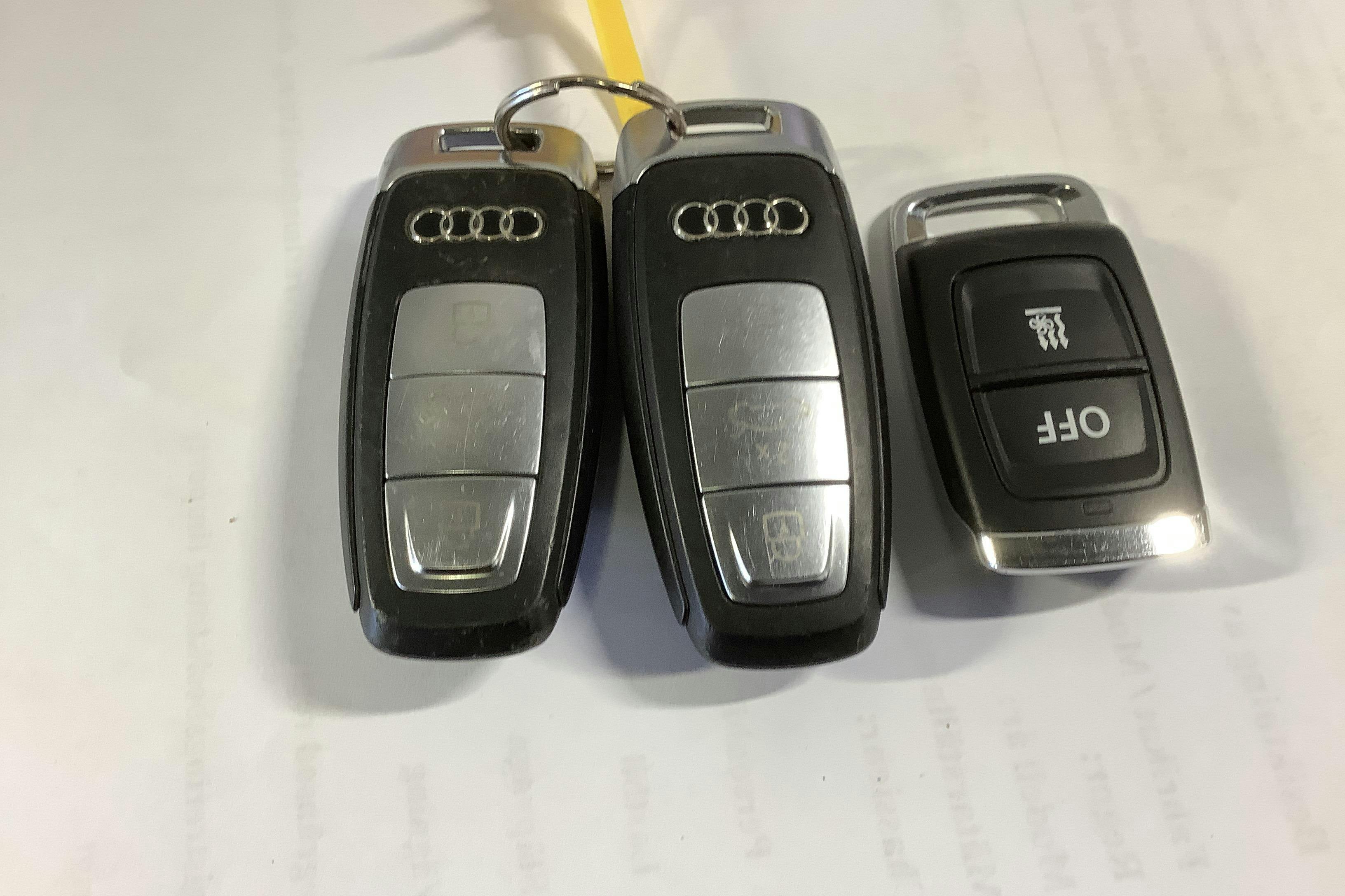 Presentationsfoto 15 av 15: Audi A6 Avant 40 TDI quattro (204hk) - 11 695 mil - Automat - grå - 2020
