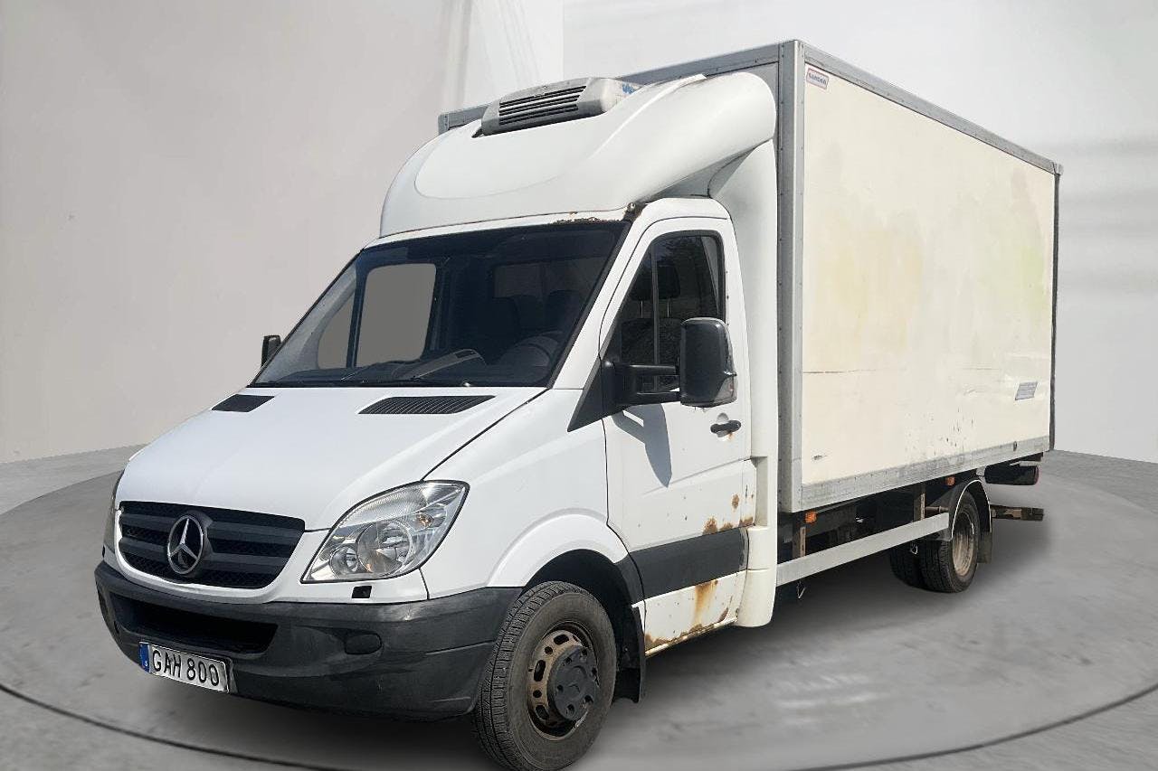 MERCEDES 518 CDI - 282 100 km - Automat - vit - 2008