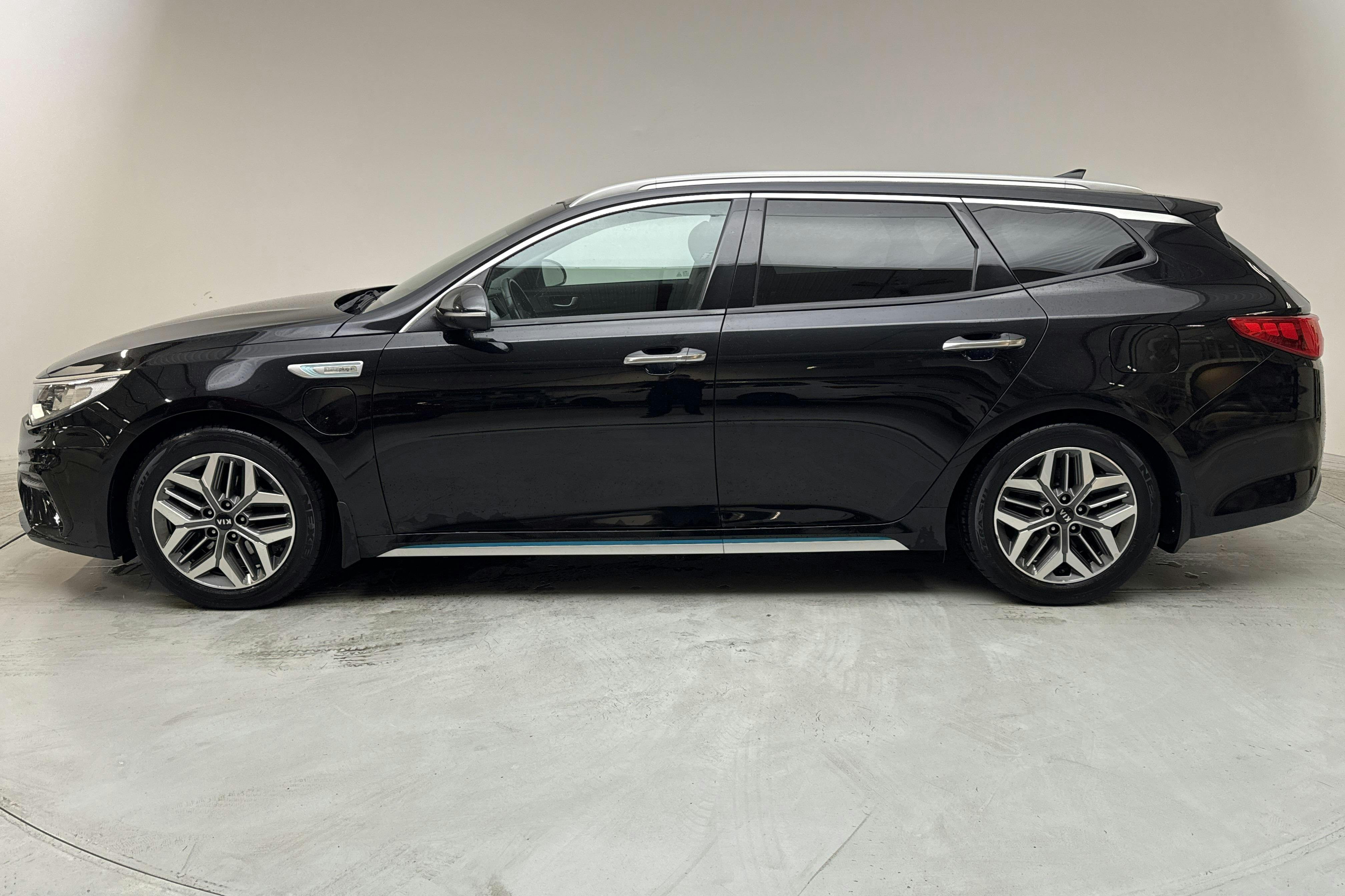KIA Optima 2.0 GDi Plug-in Hybrid SW (205hk) - 9 130 mil - Automat - svart - 2019