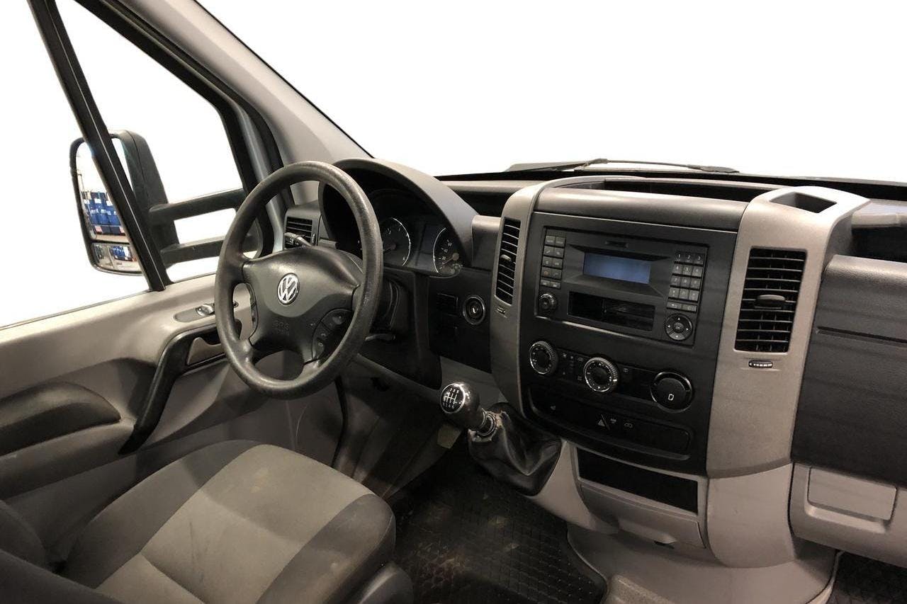 VW Crafter 35 2.0 TDI Flak (163hk) - 19 580 mil - Manuell - silver - 2016
