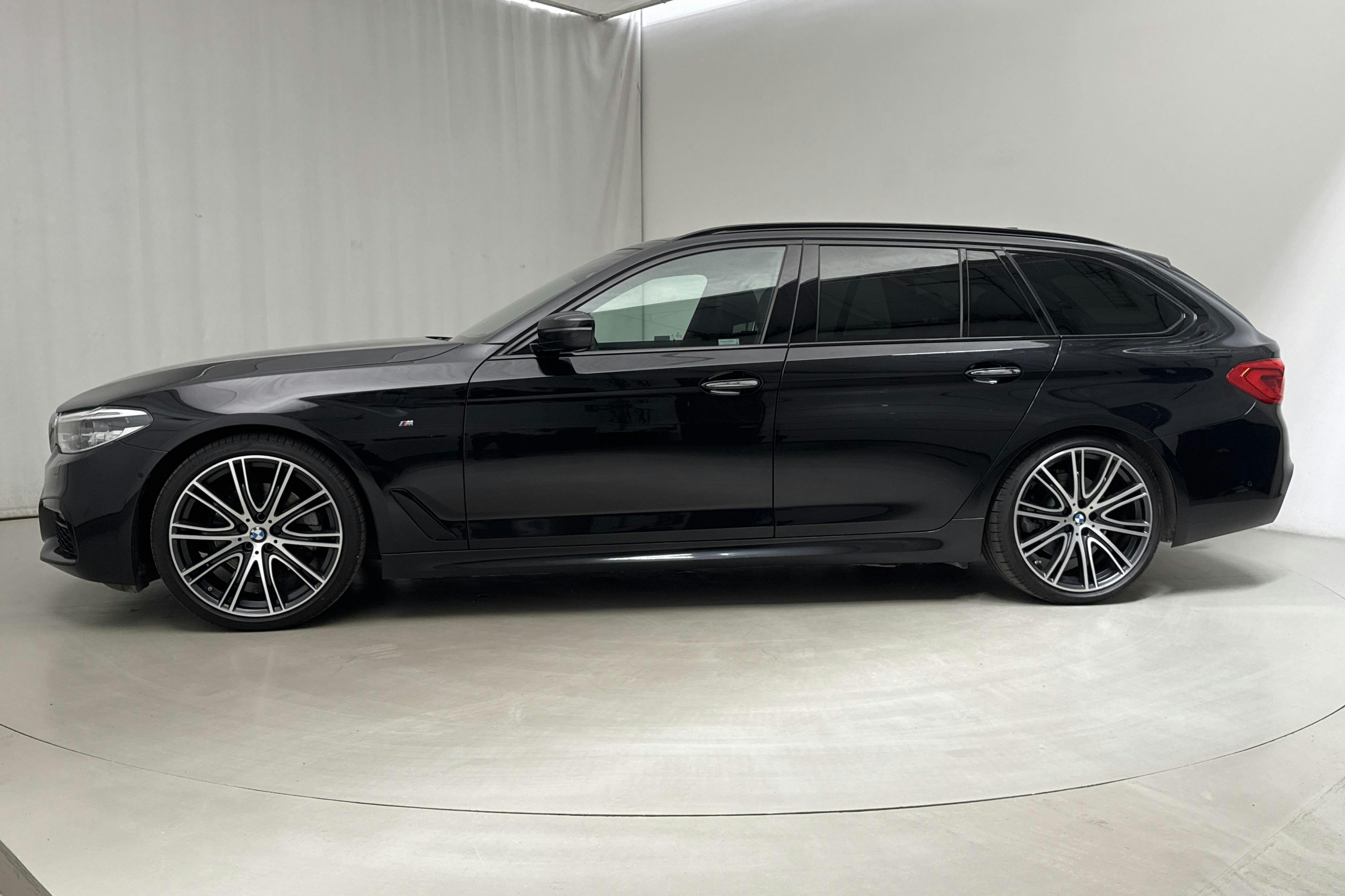 BMW 520d Touring, G31 (190hk) - 13 114 mil - Automat - svart - 2018