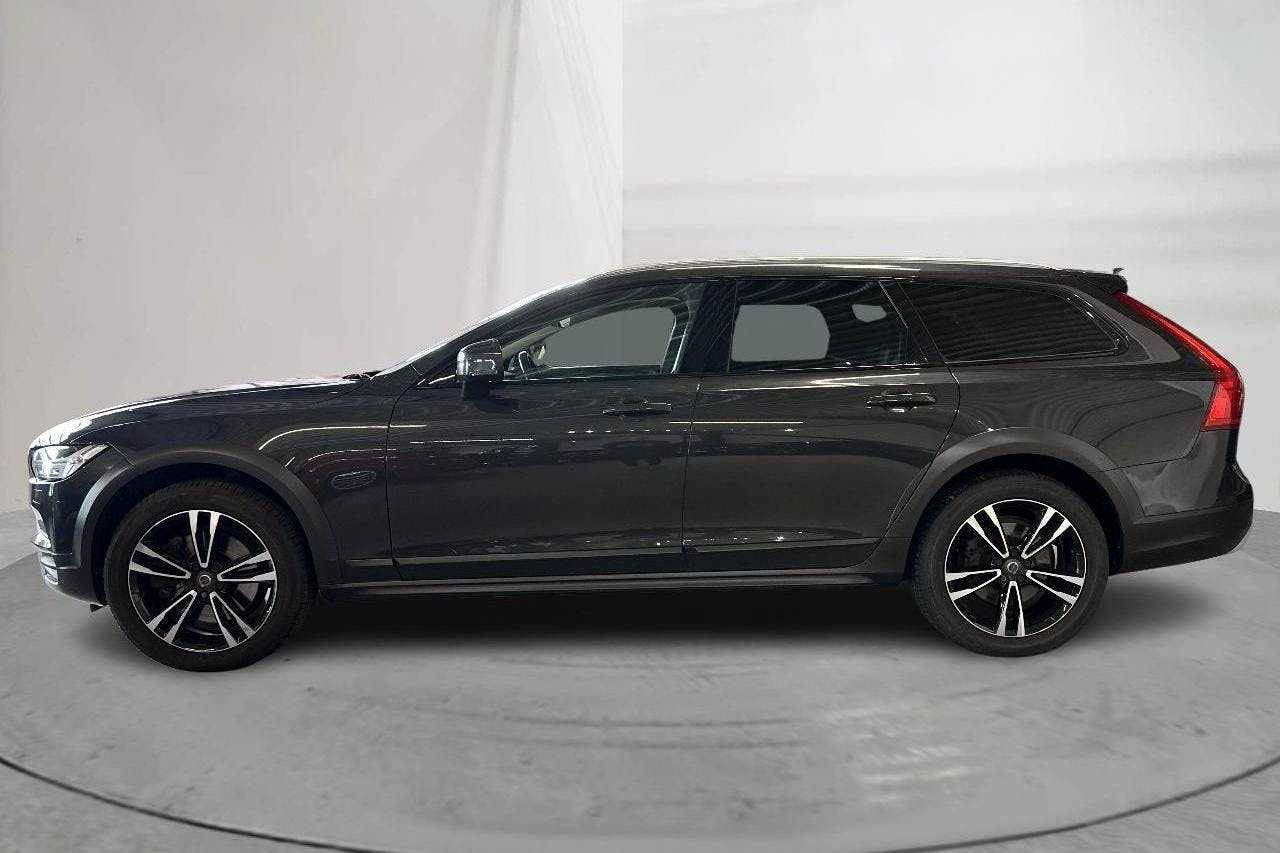 Volvo V90 D4 Cross Country AWD (190hk) - 18 014 mil - Automat - grå - 2018