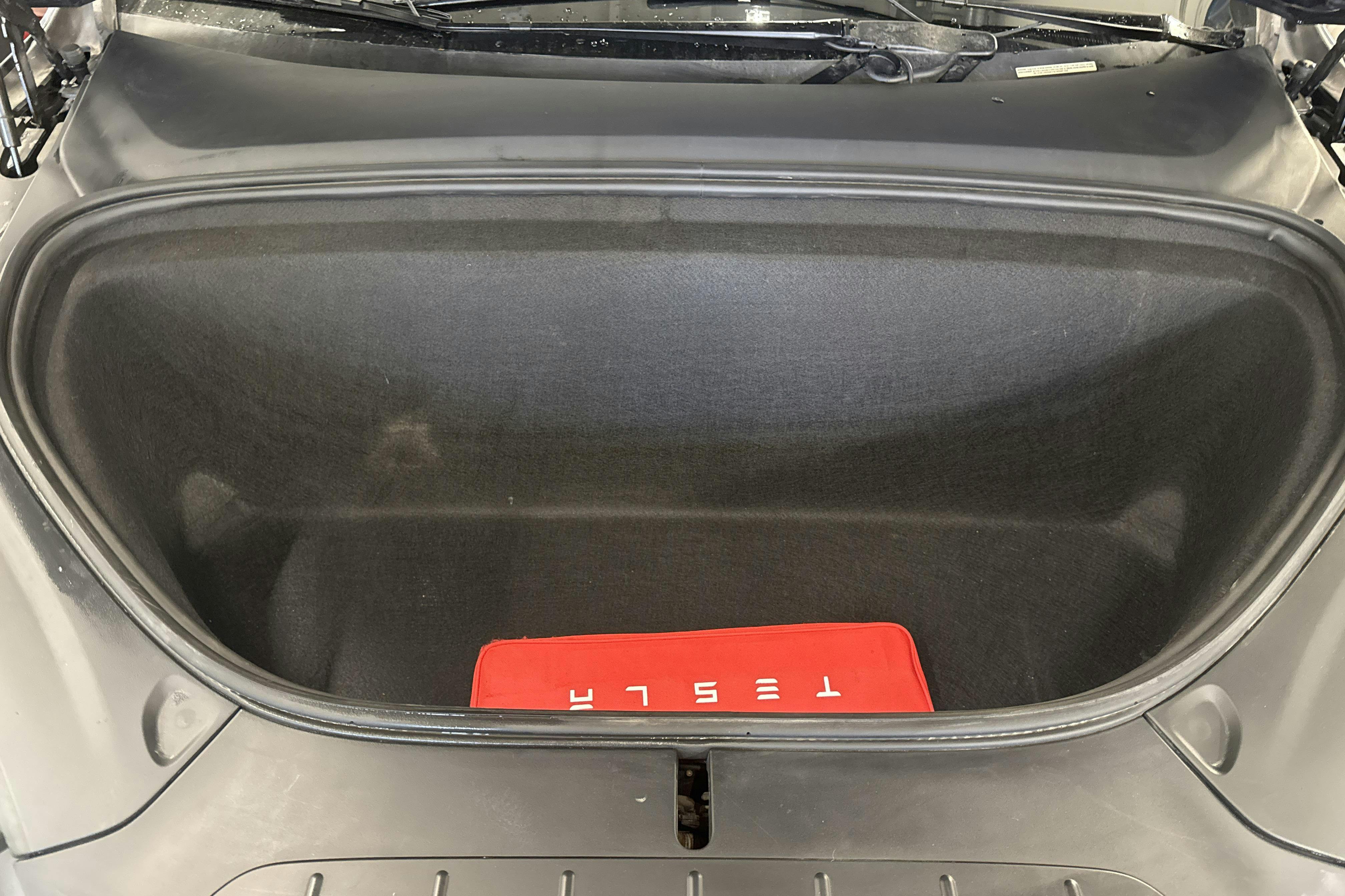 Tesla Model X Dual Motor Performance AWD - 9 837 mil - Automat - grå - 2020