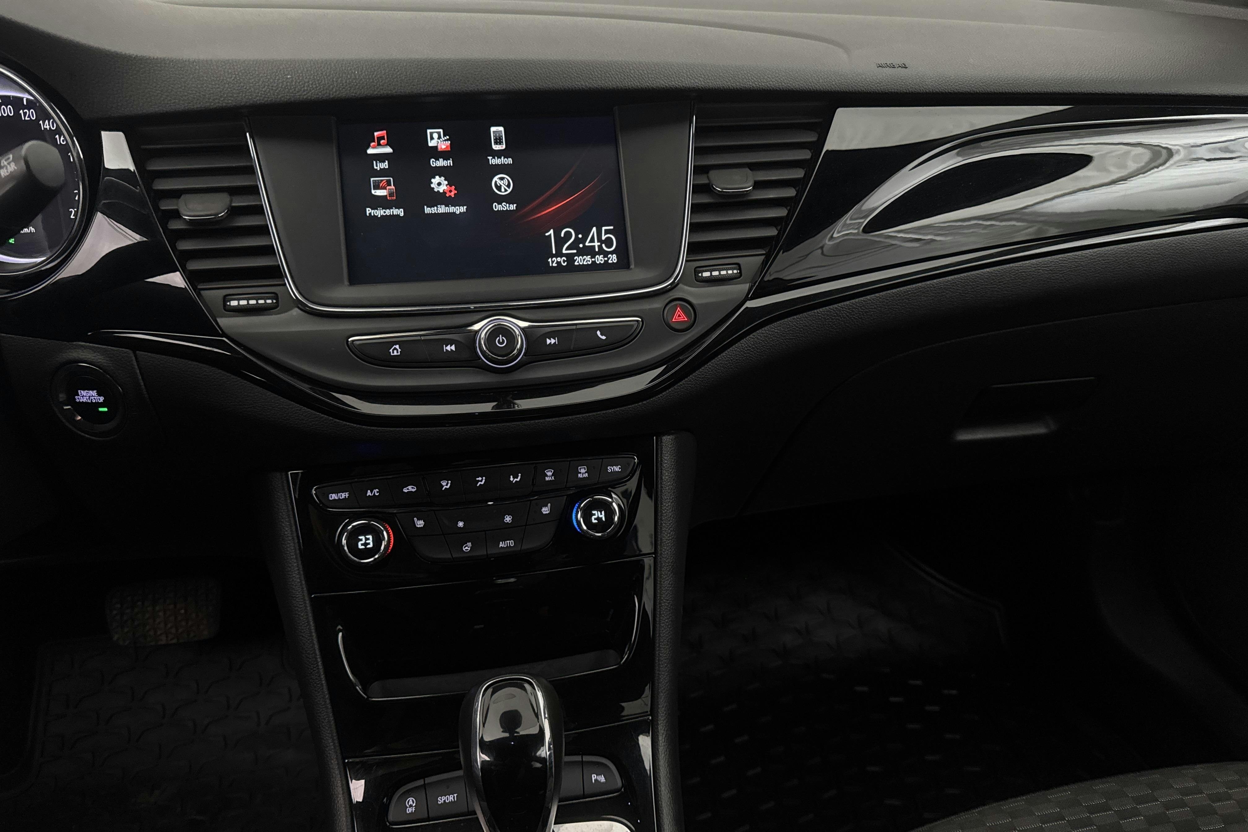 Opel Astra 1.4 Turbo ECOTEC SportsTourer (150hk) - 14 279 mil - Automat - grå - 2017