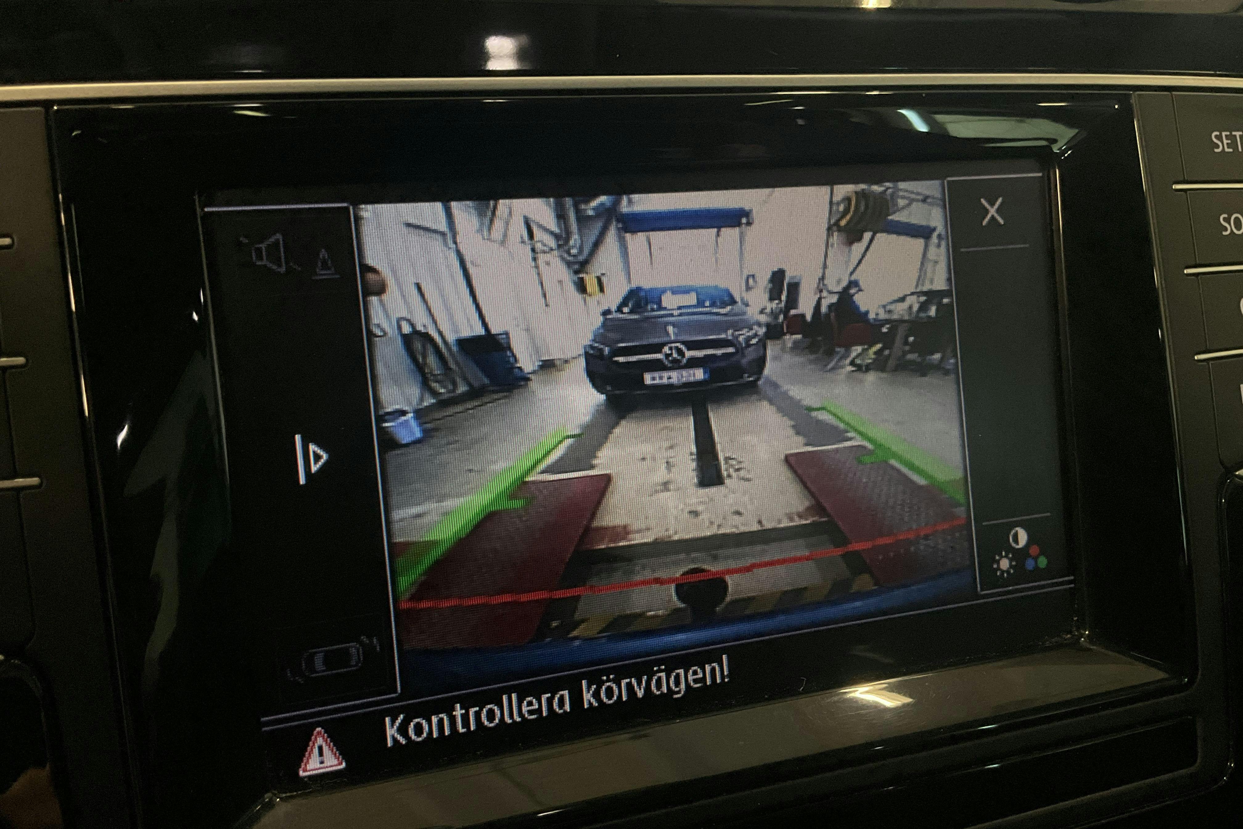 VW Golf VII 1.4 TSI Sportscombi (140hk) - 18 945 mil - Automat - blå - 2015