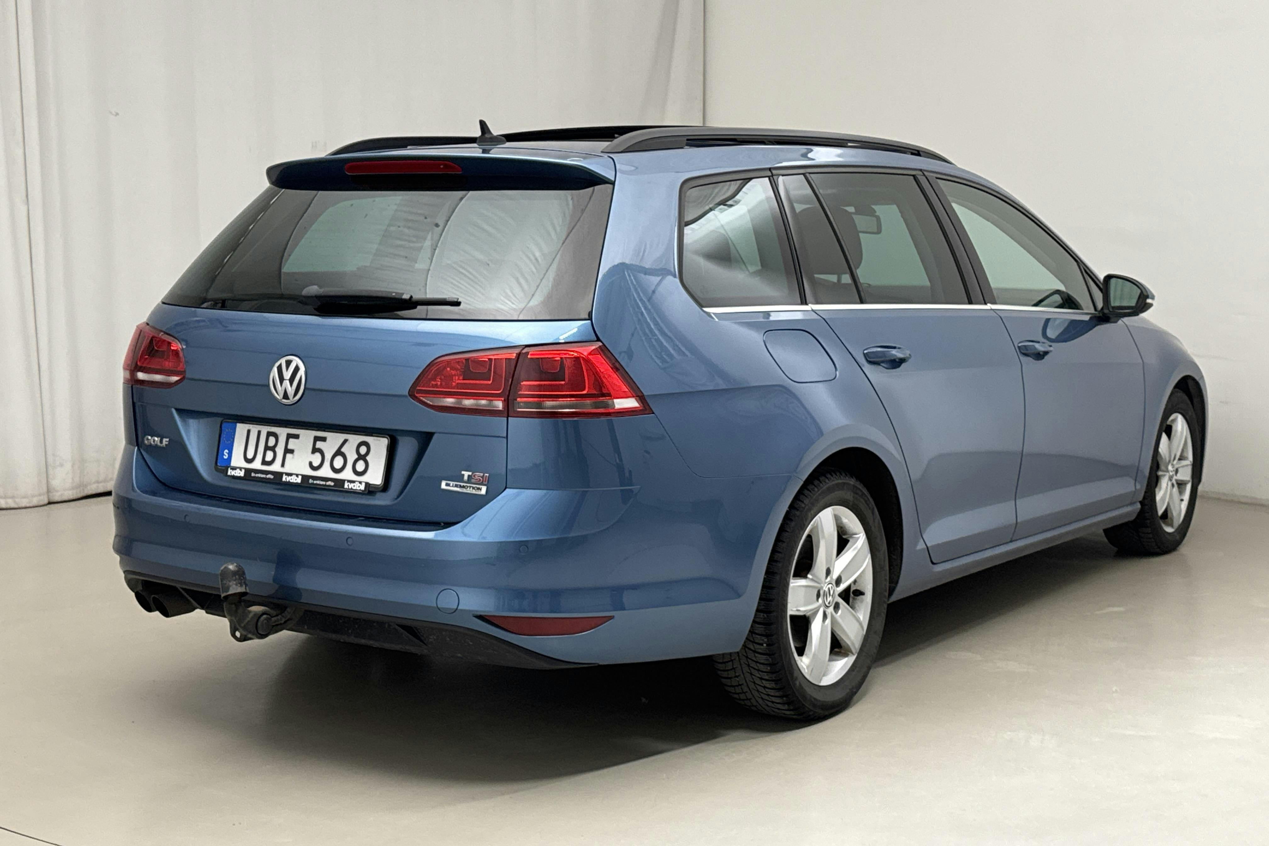 VW Golf VII 1.4 TSI Sportscombi (140hk) - 18 945 mil - Automat - blå - 2015