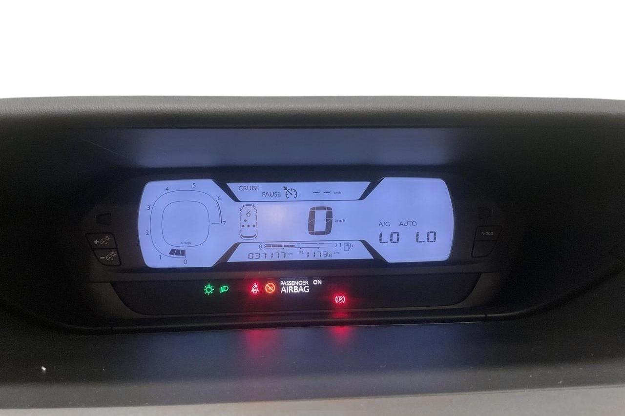Citroën C4 Spacetourer Puretech (130hk) - 3 717 mil - Manuell - silver - 2018