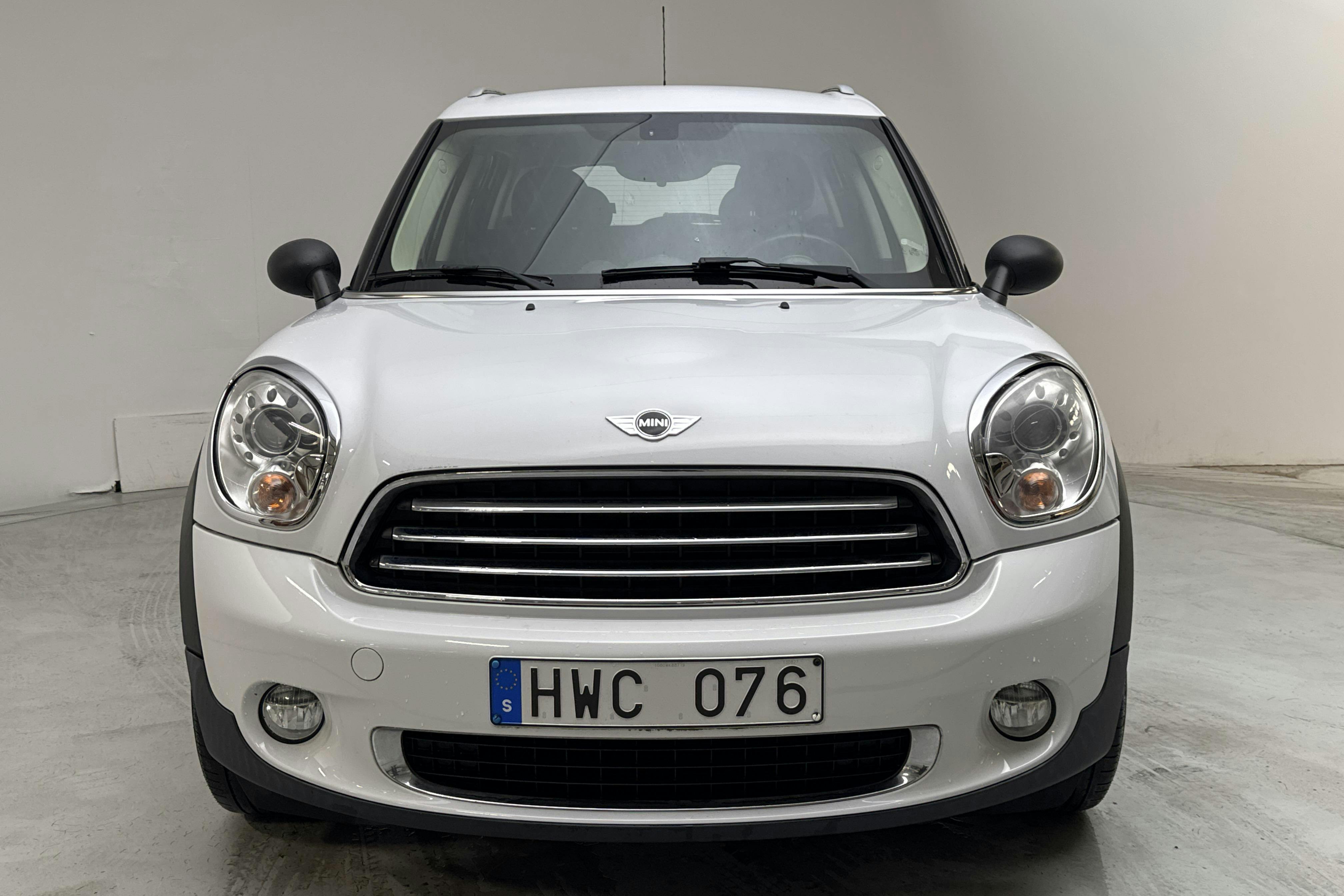 MINI One Countryman (98hk) - 5 328 mil - Manuell - vit - 2014