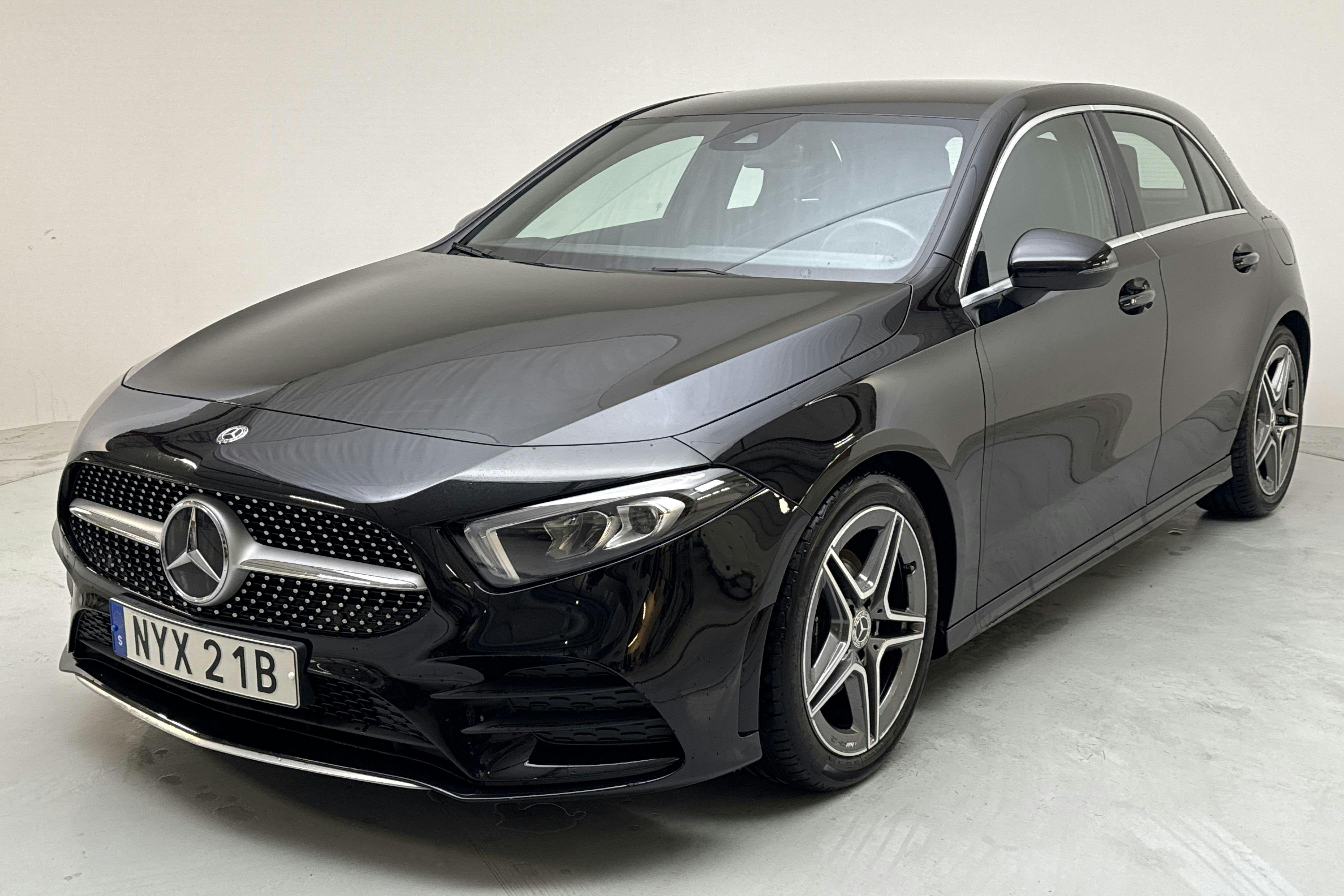 Mercedes A 180 5dr W177 (136hk) - 5 852 mil - Manuell - svart - 2020