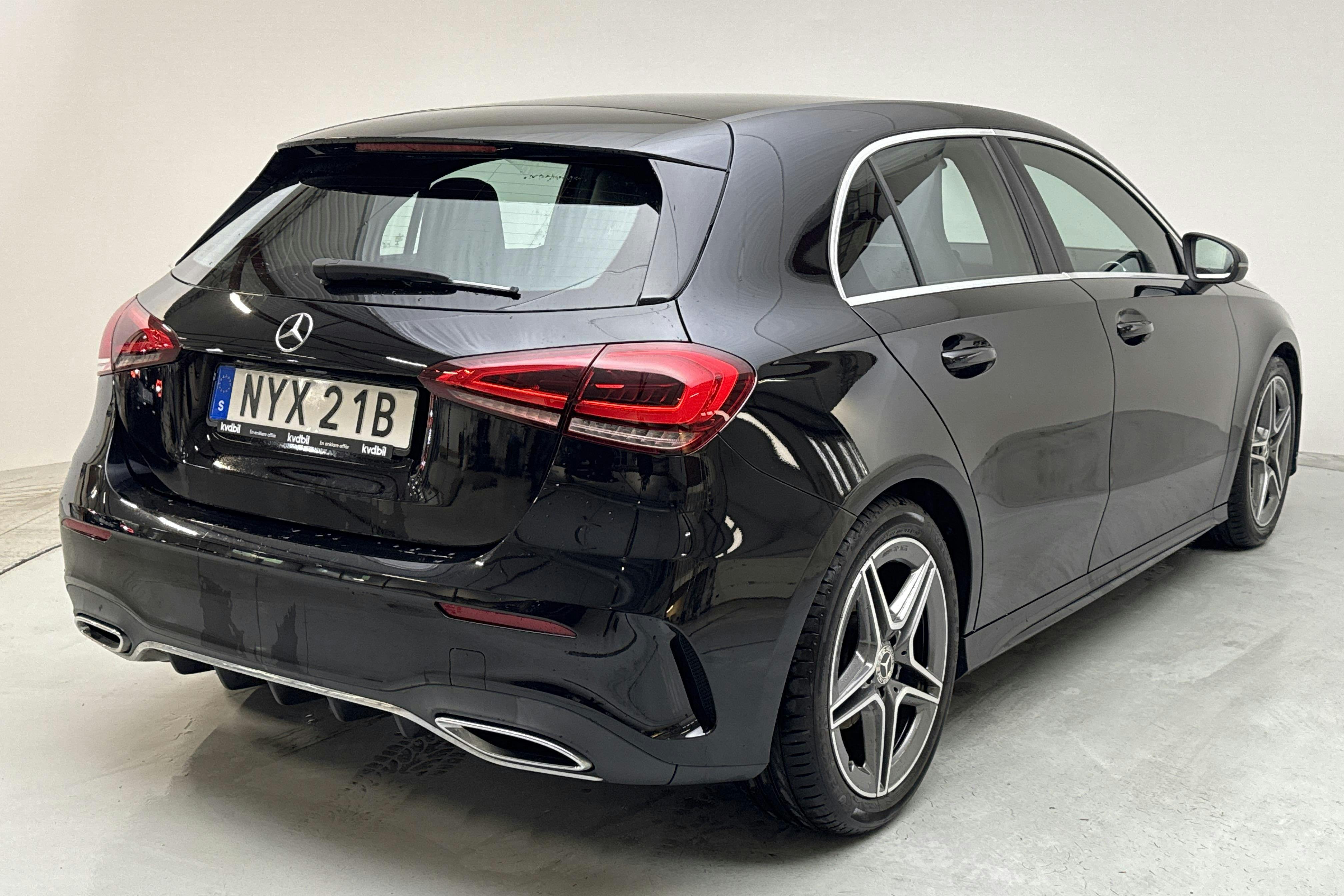 Mercedes A 180 5dr W177 (136hk) - 5 852 mil - Manuell - svart - 2020