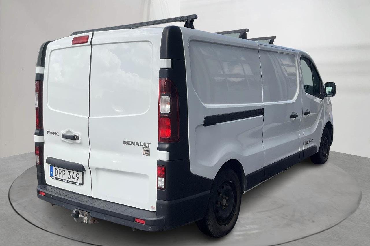 Renault Trafic 1.6 dCi Skåp (115hk) - 7 640 mil - Manuell - vit - 2015