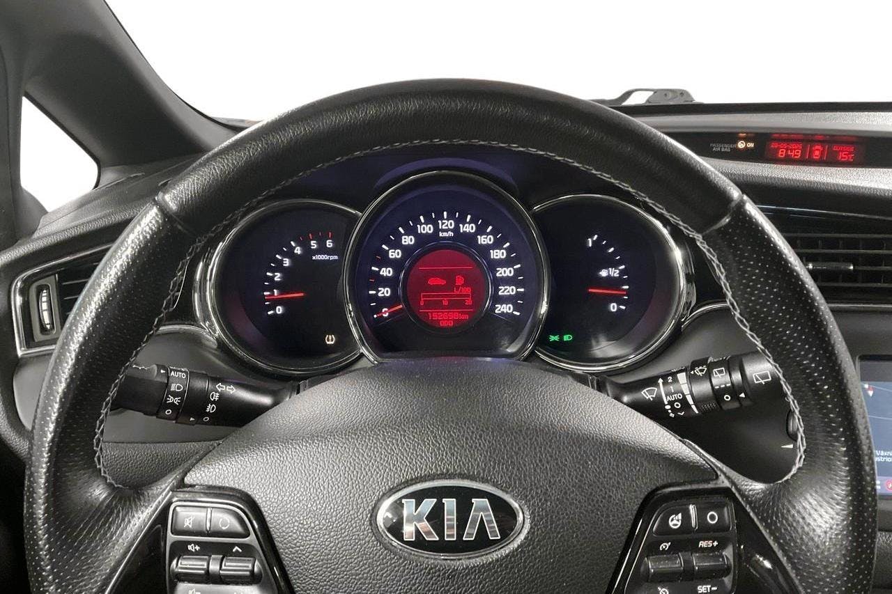 KIA Cee'd 1.6 CRDi SW (136hk) - 15 270 mil - Manuell - svart - 2017