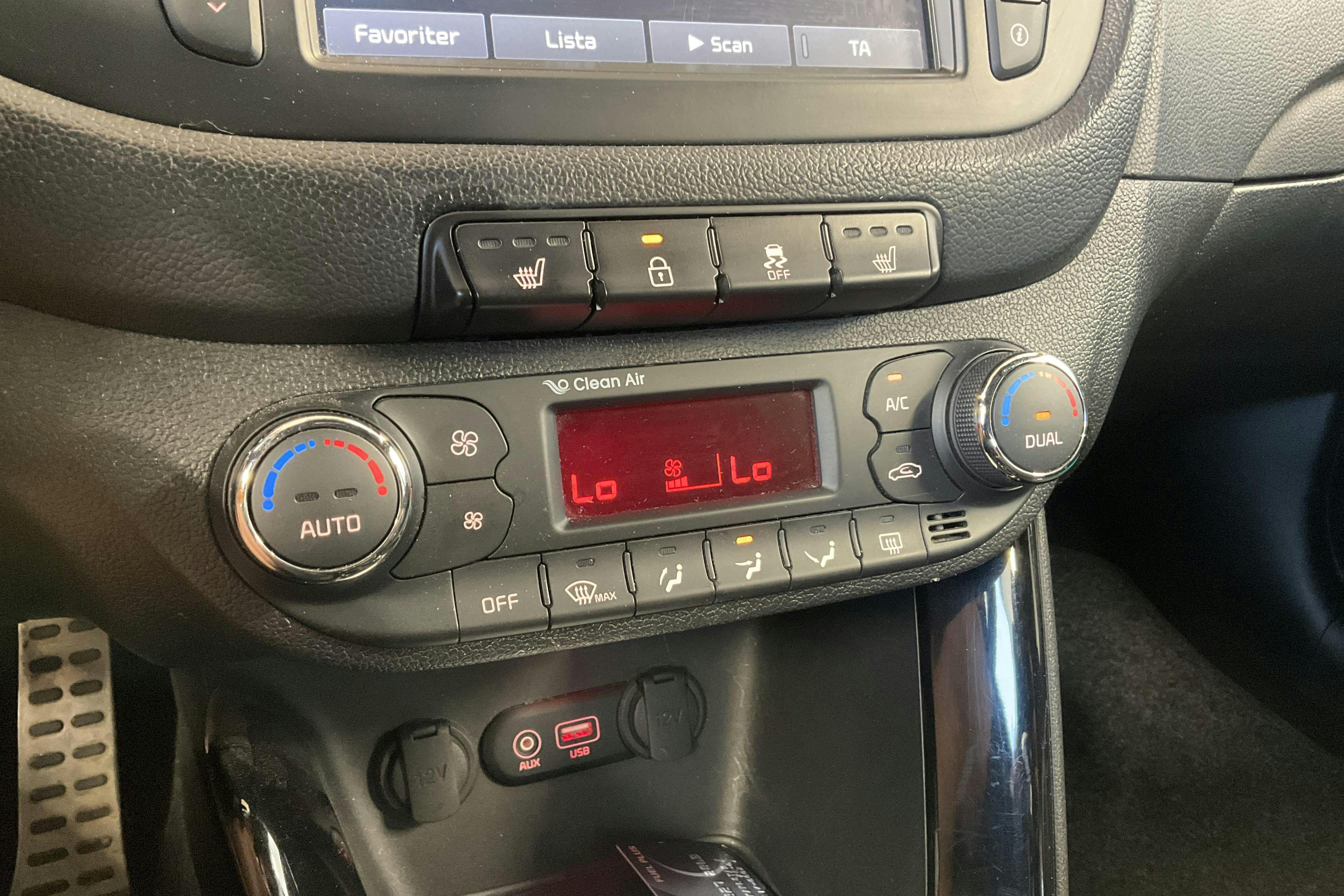 KIA Cee'd 1.6 CRDi SW (136hk) - 15 270 mil - Manuell - svart - 2017