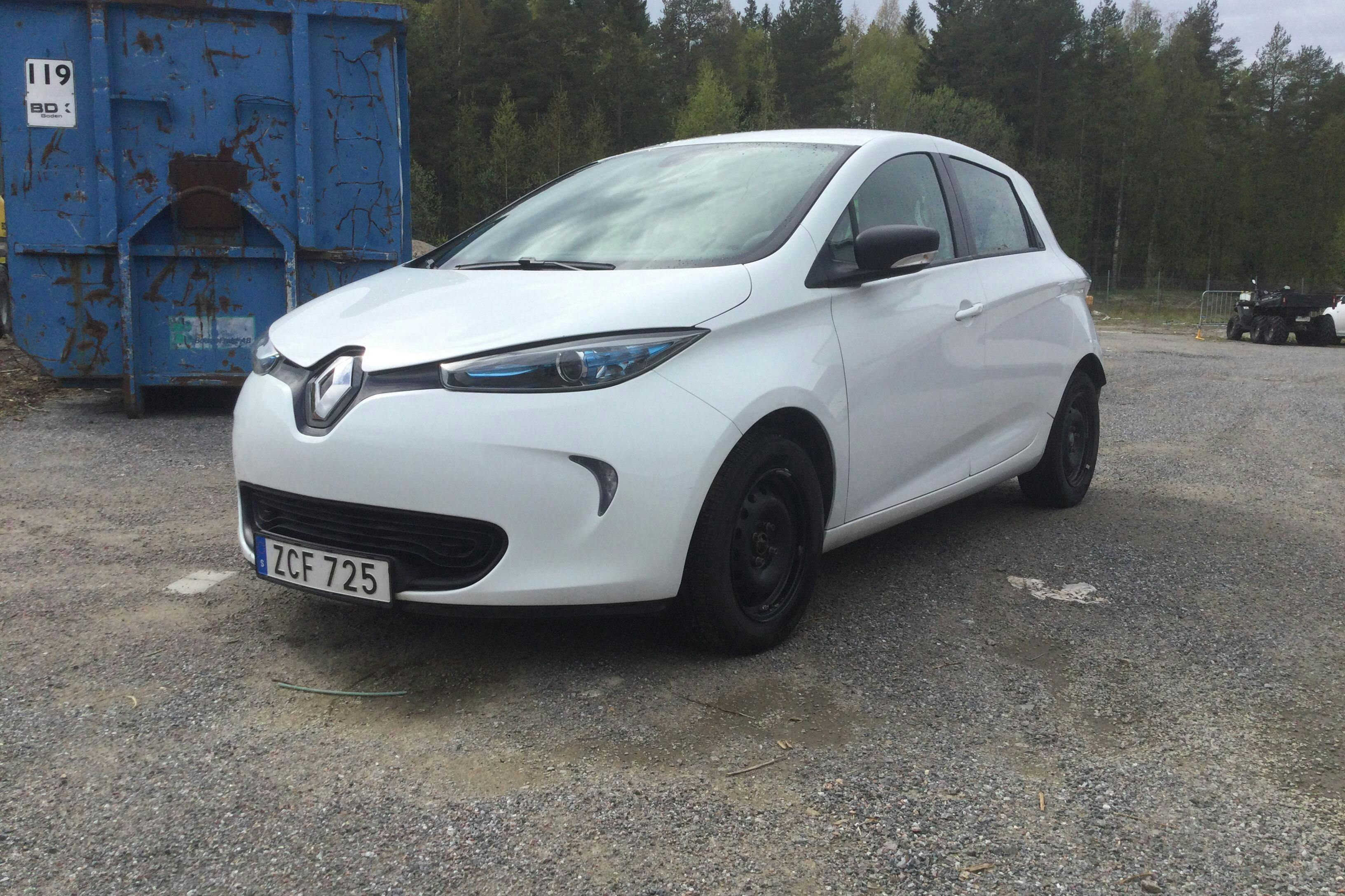 Renault Zoe 41 kWh R90 (92hk) - 0 km - Automaatne - valge - 2018