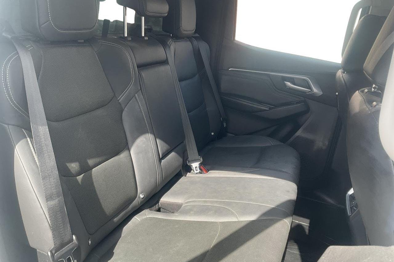 Isuzu D-MAX 1.9 DDI 4WD (163hk) - 8 282 mil - Automat - vit - 2020
