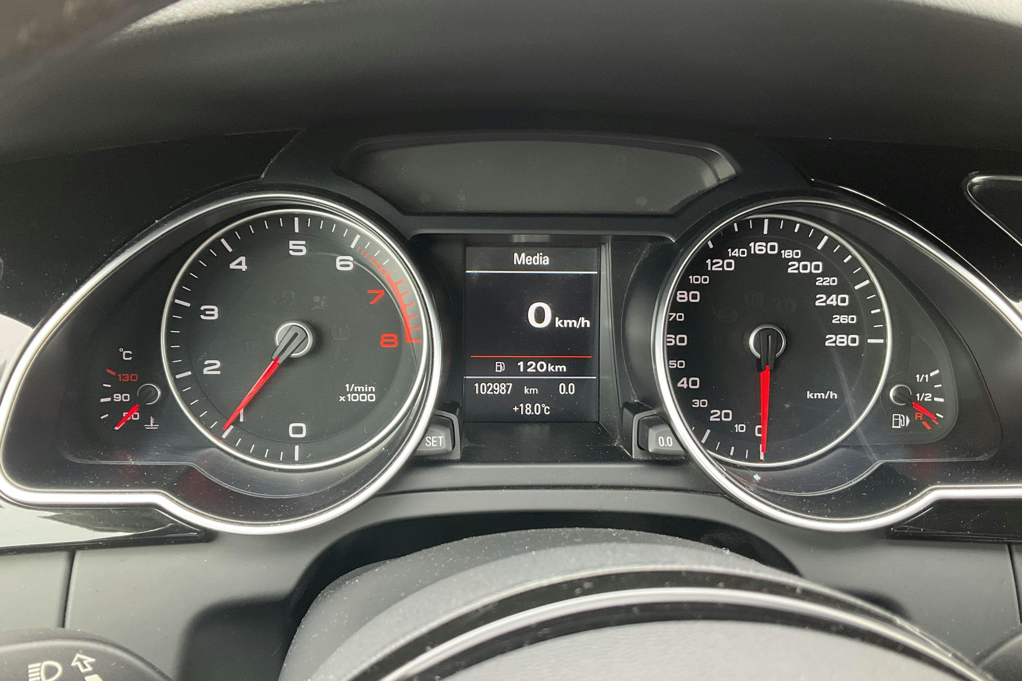 Audi A5 1.8 TFSI Sportback (144hk) - 10 298 mil - Manuell - svart - 2016