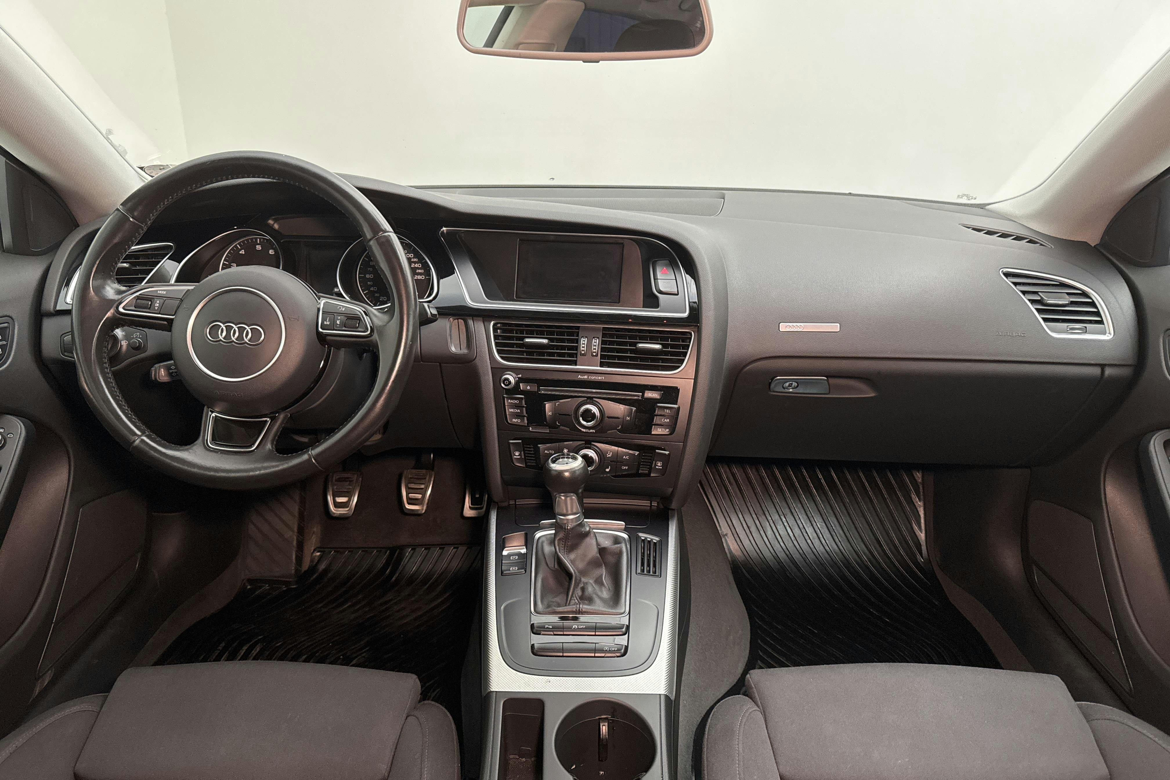 Audi A5 1.8 TFSI Sportback (144hk) - 10 298 mil - Manuell - svart - 2016