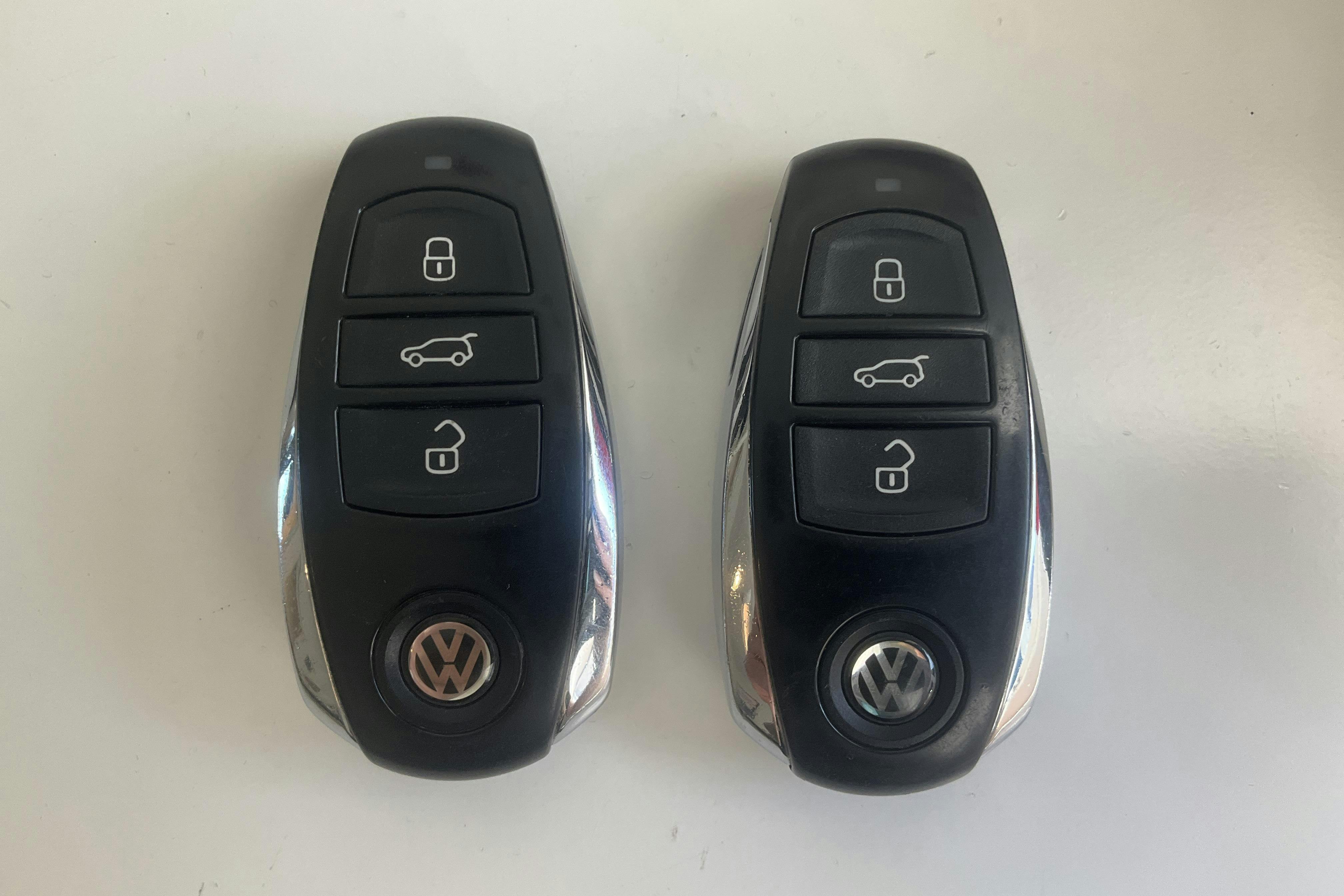 VW Touareg 3.0 TDI BlueMotion Technology (204hk) - 12 350 mil - Automat - silver - 2016