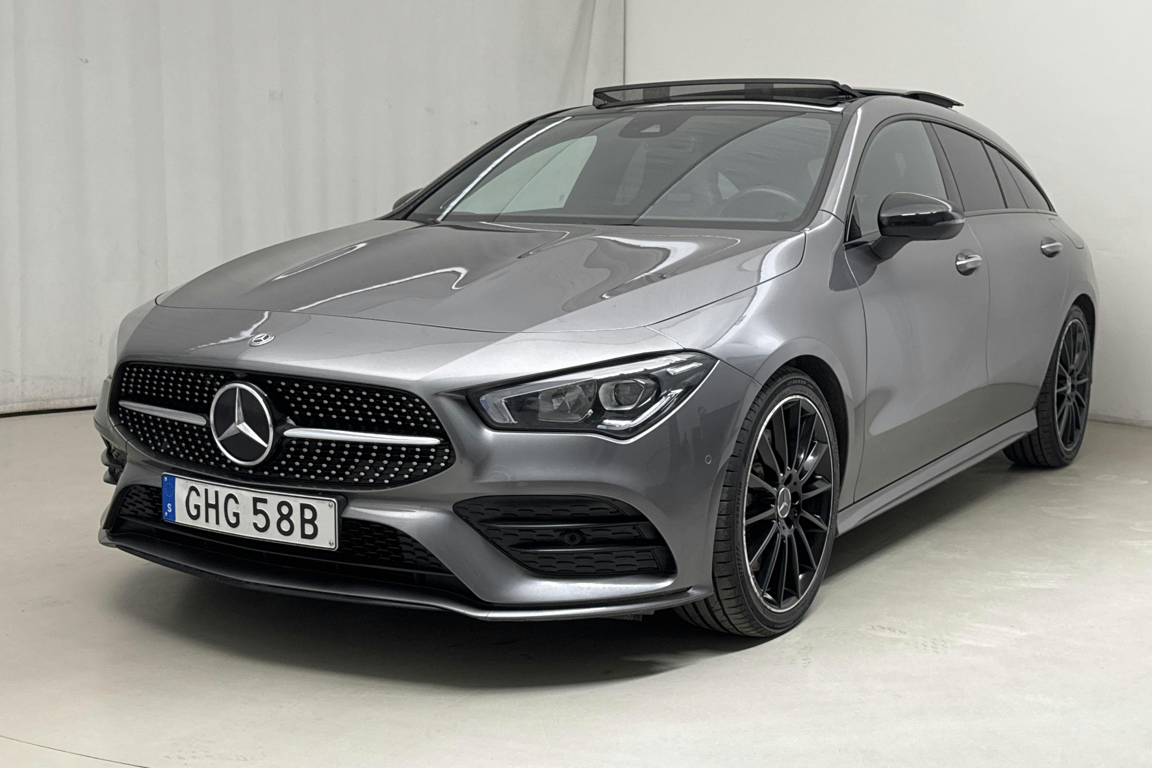 Mercedes CLA 250 Shooting Brake X118 (224hk) - 107 510 km - Automatyczna - Dark Grey - 2020