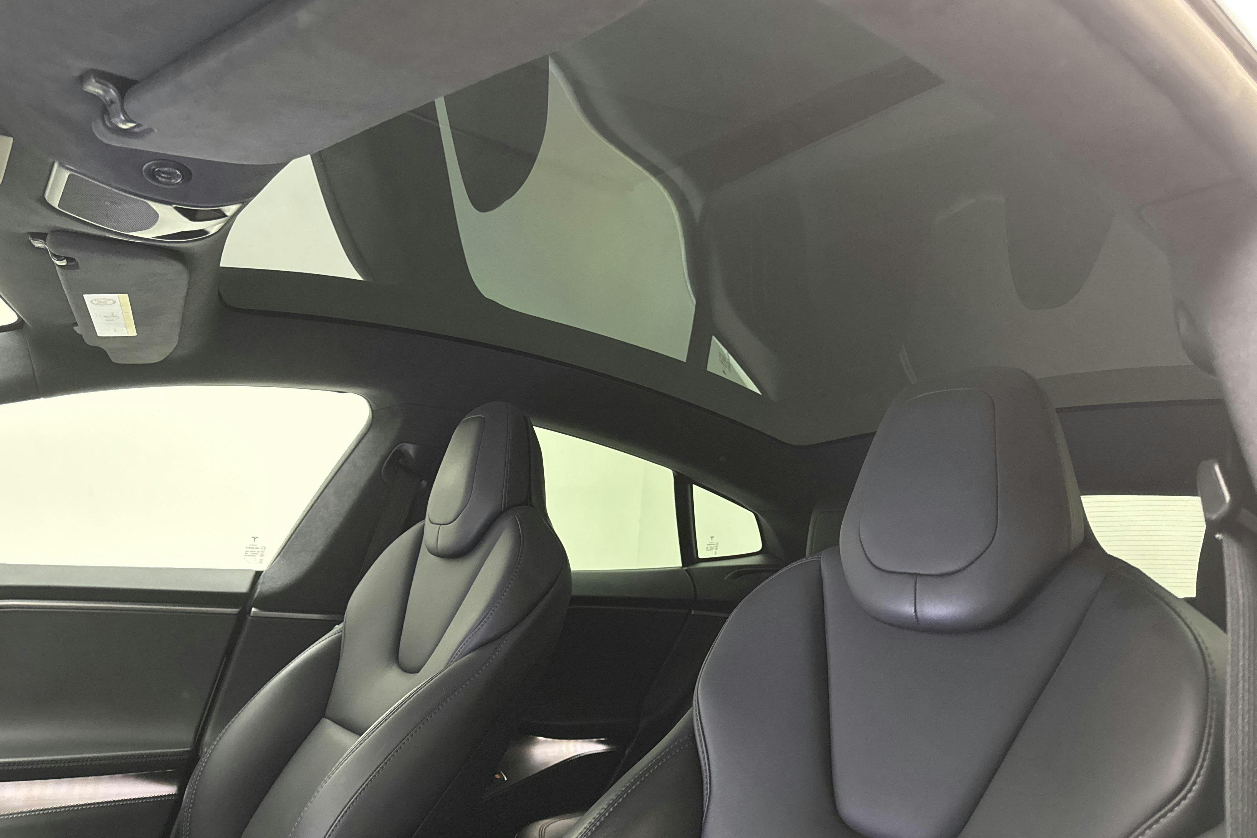 Tesla Model S Dual Motor Performance AWD - 5 290 mil - Automat - vit - 2019