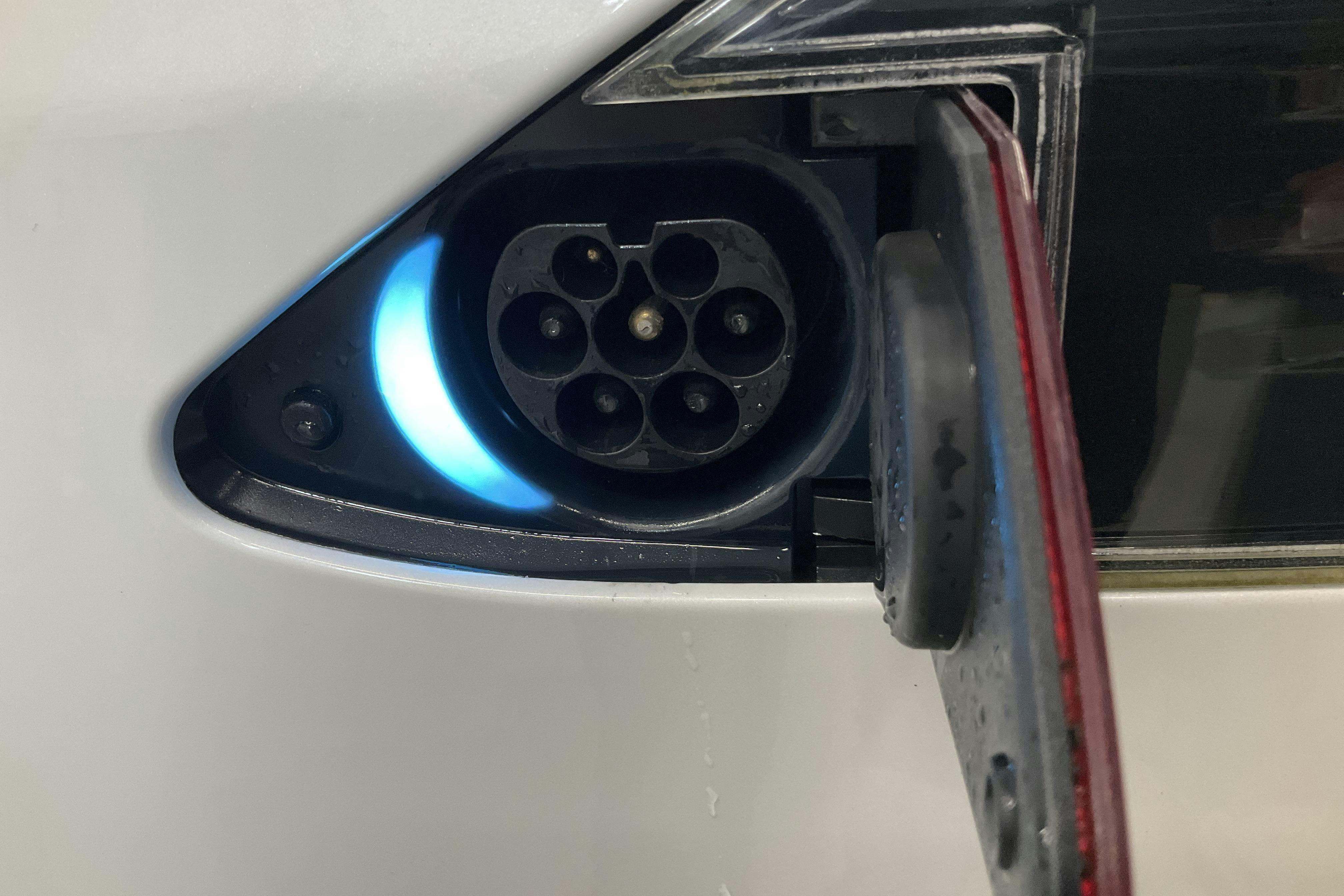 Tesla Model S Dual Motor Performance AWD - 5 290 mil - Automat - vit - 2019