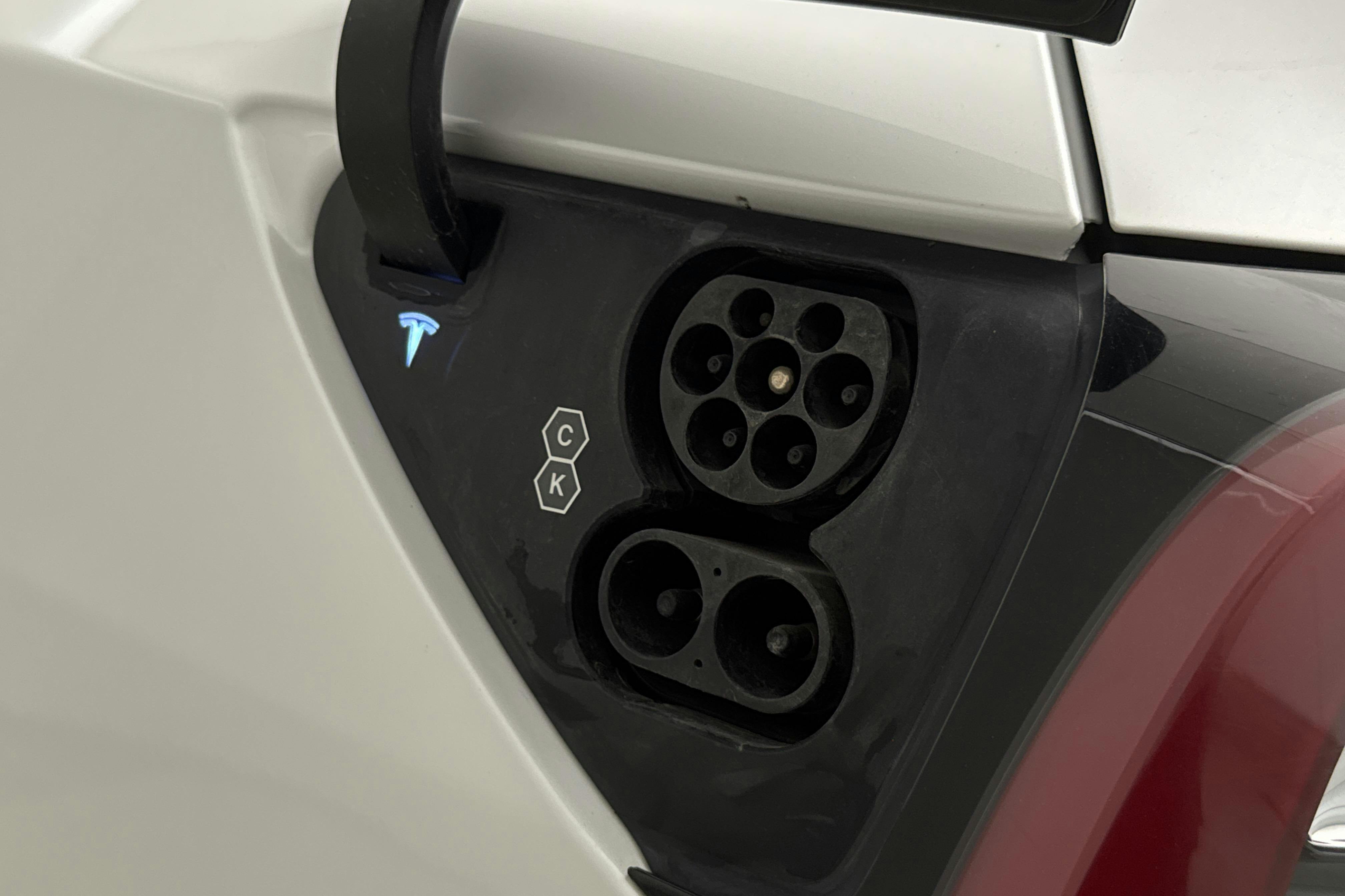Tesla Model Y Performance Dual Motor AWD - 11 427 mil - Automat - vit - 2022