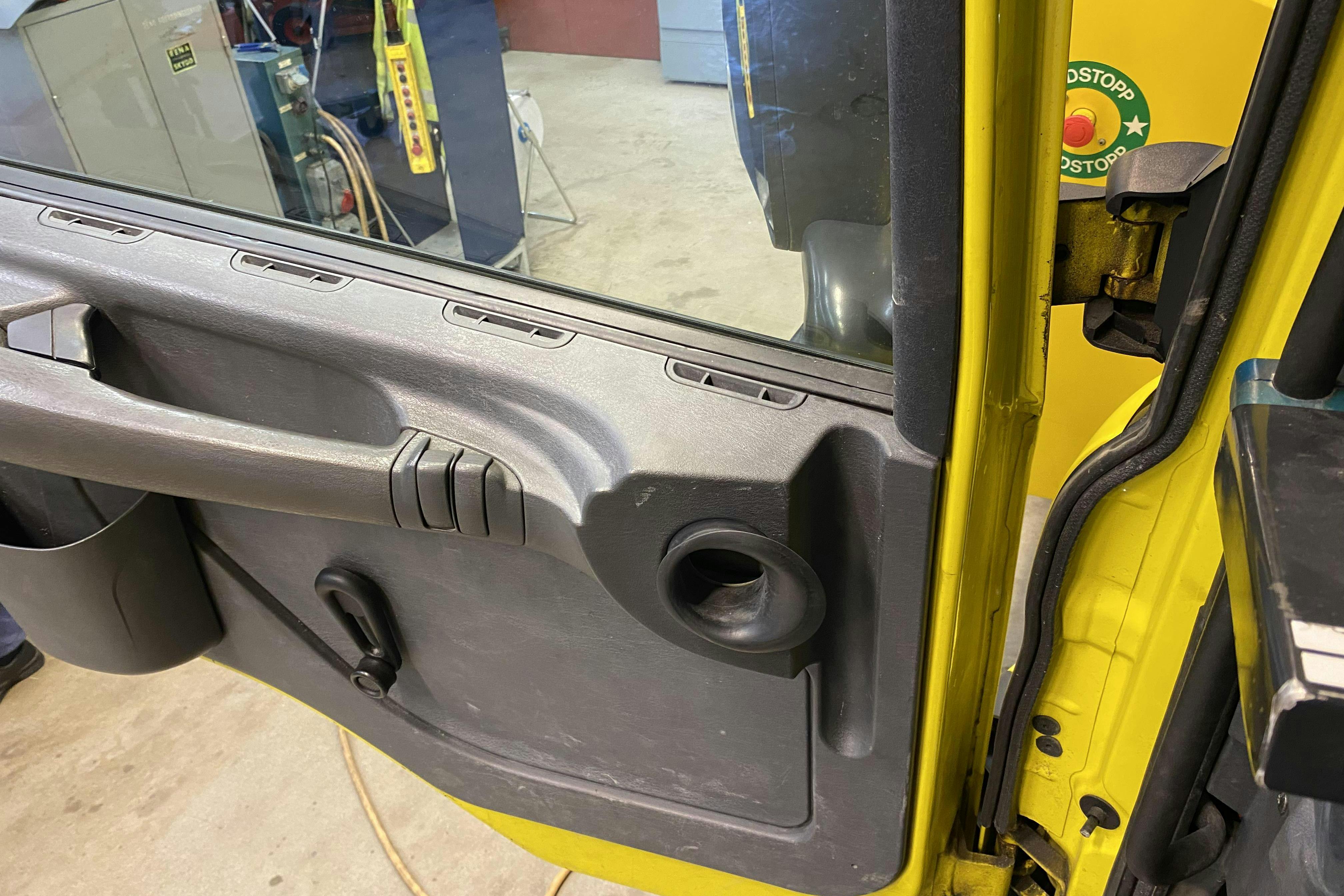 Scania P94 - 67 197 km - Automat - 1999