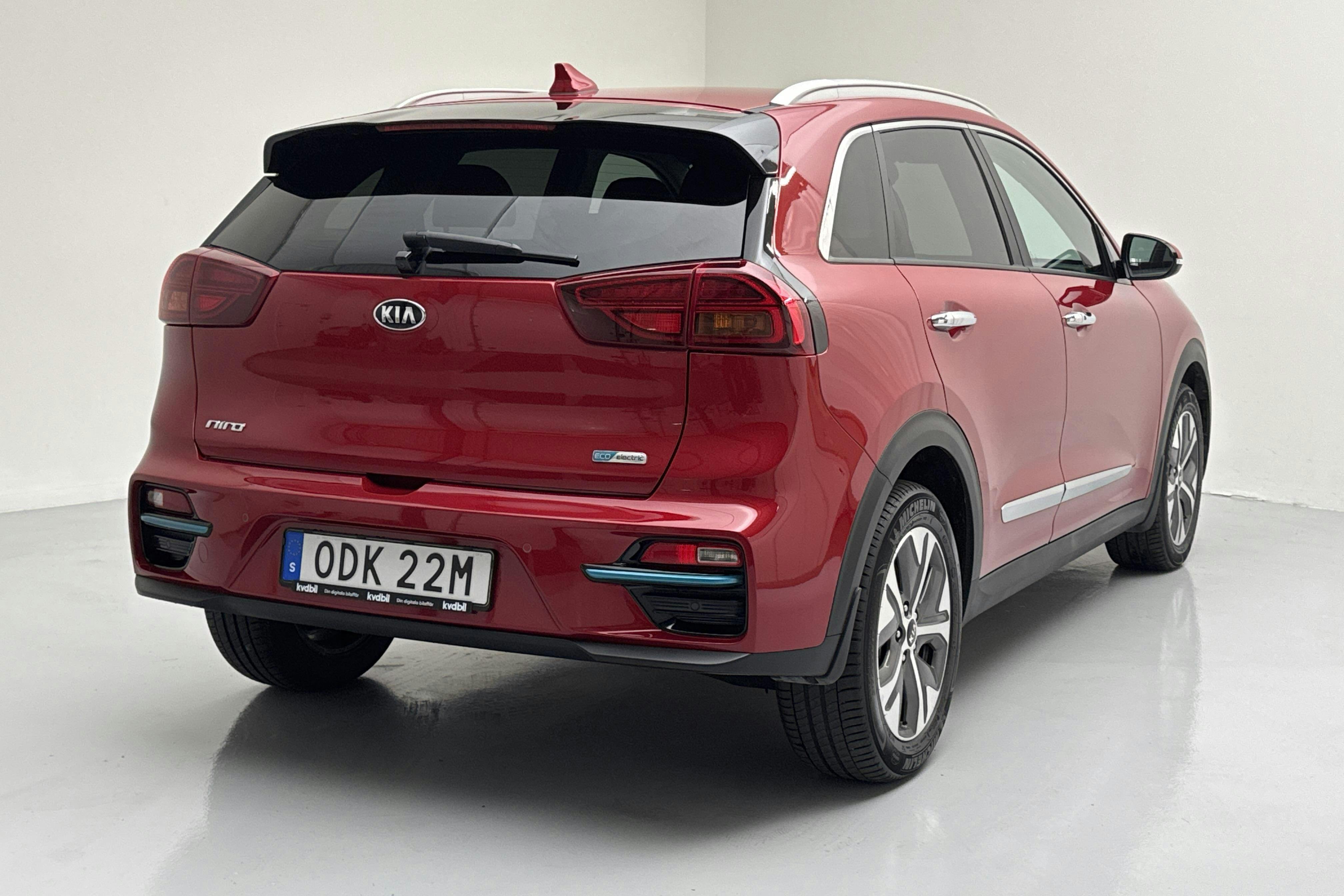 KIA e-Niro 64 kWh (204hk) - 5 966 mil - Automat - röd - 2021
