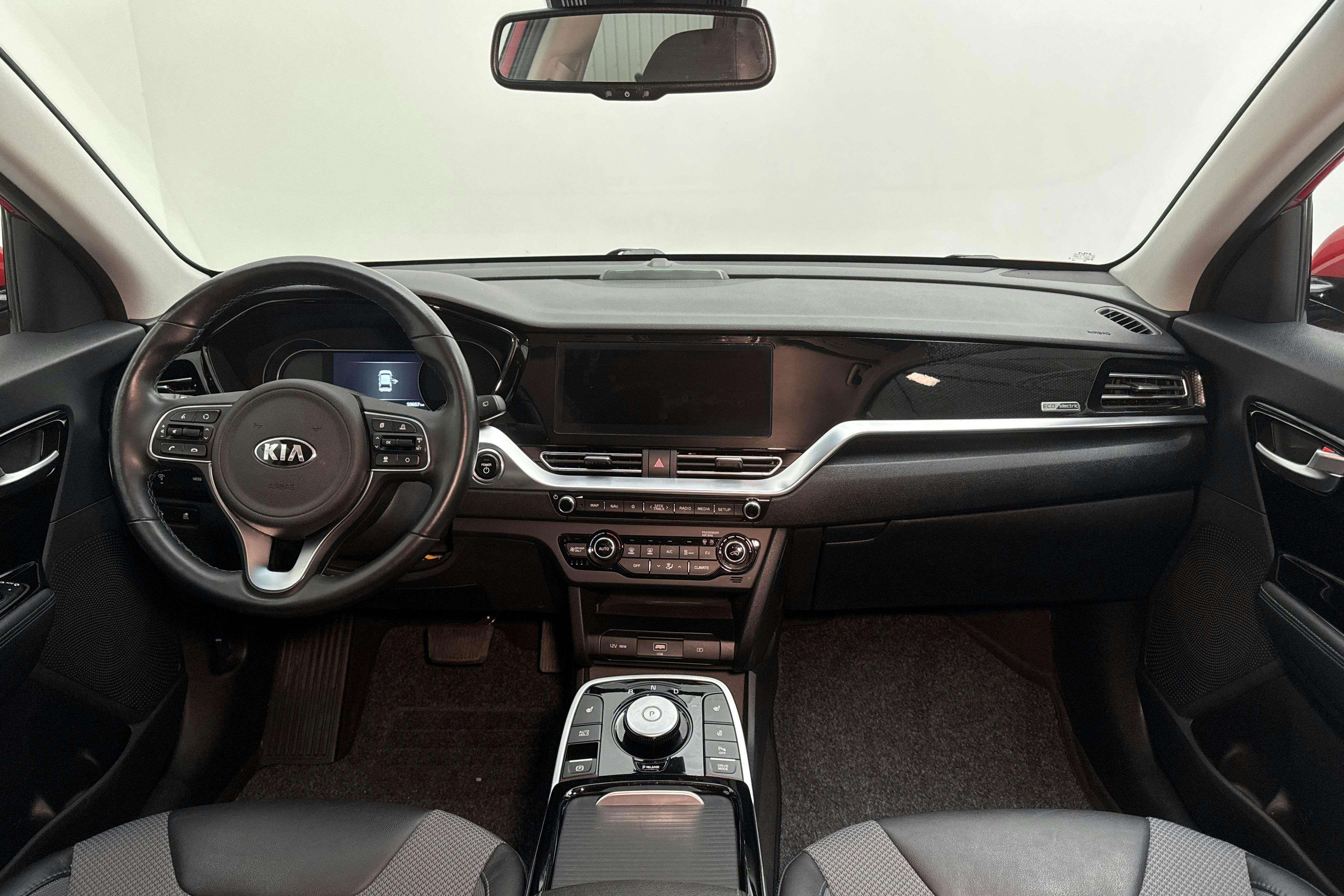 KIA e-Niro 64 kWh (204hk) - 5 966 mil - Automat - röd - 2021