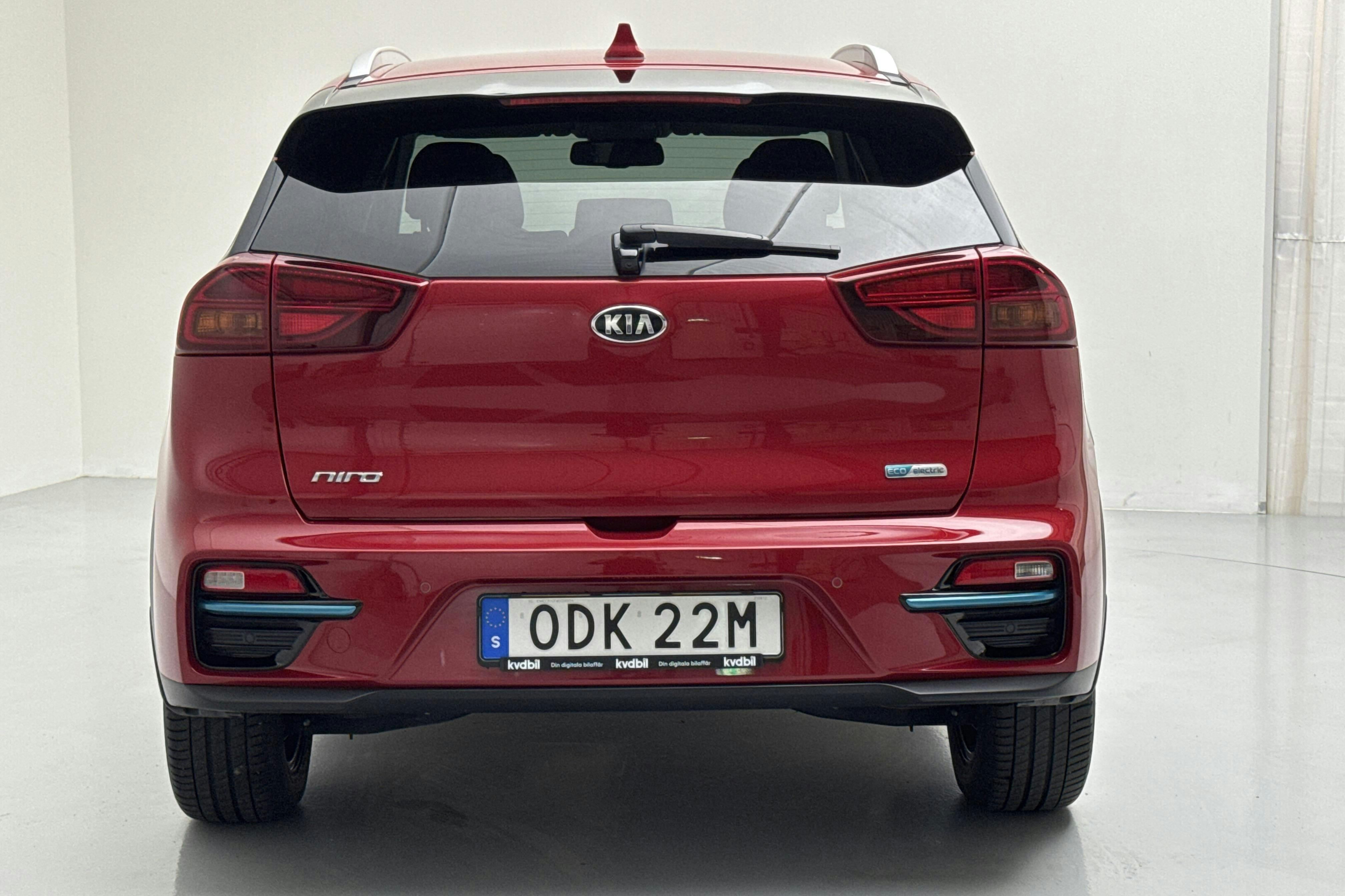 KIA e-Niro 64 kWh (204hk) - 5 966 mil - Automat - röd - 2021