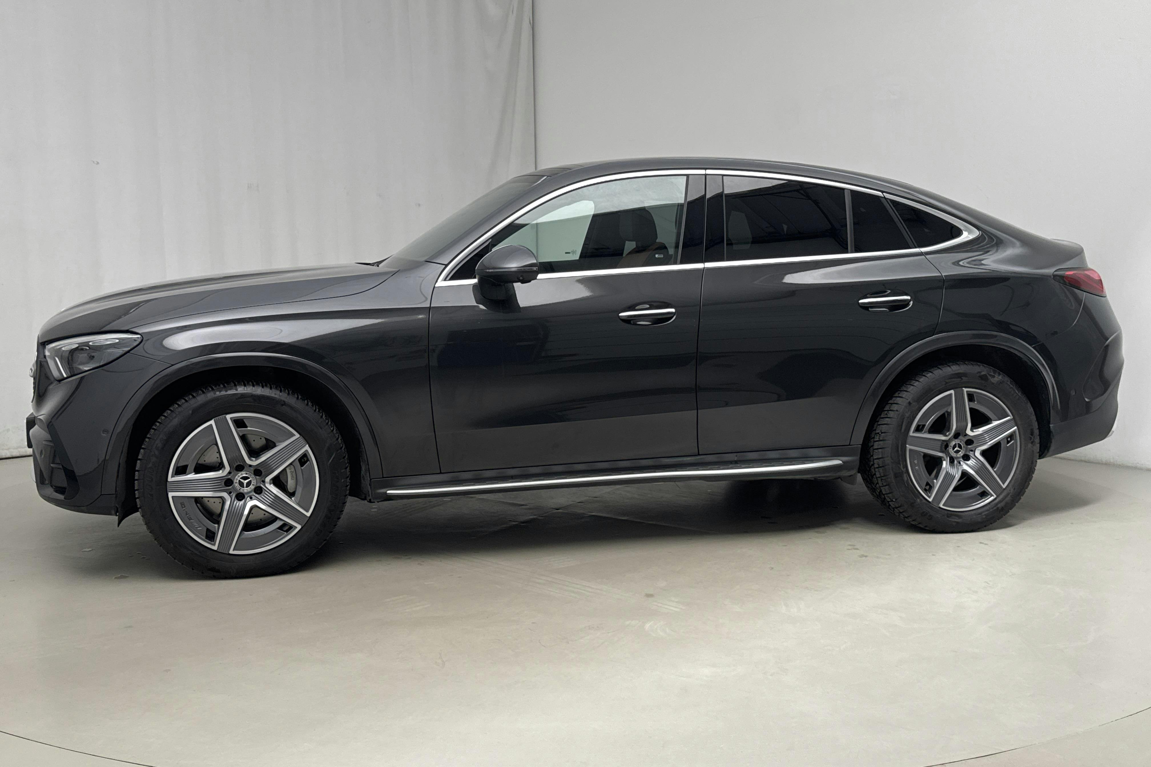 Presentationsfoto 2 av 21: Mercedes GLC 220 d 4MATIC Coupé C254 (197hk) - 3 665 mil - Automat - grå - 2023