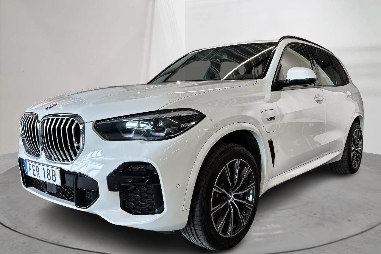 BMW X5 xDrive45e, G05 (394hk) - 101 360 km - Automatic - white - 2023