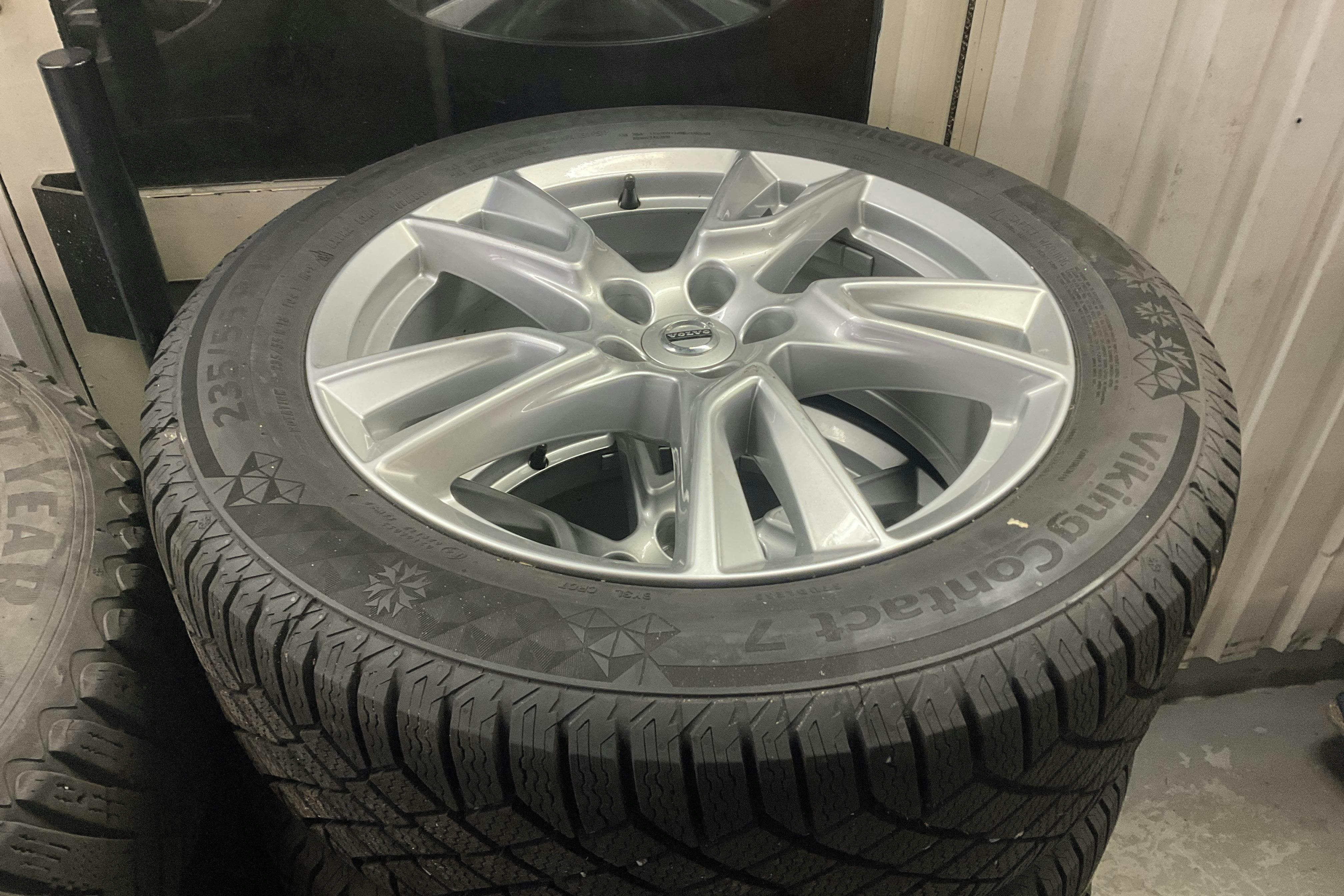 Volvo V90 T5 Cross Country AWD (254hk) - 21 653 mil - Automat - vit - 2018