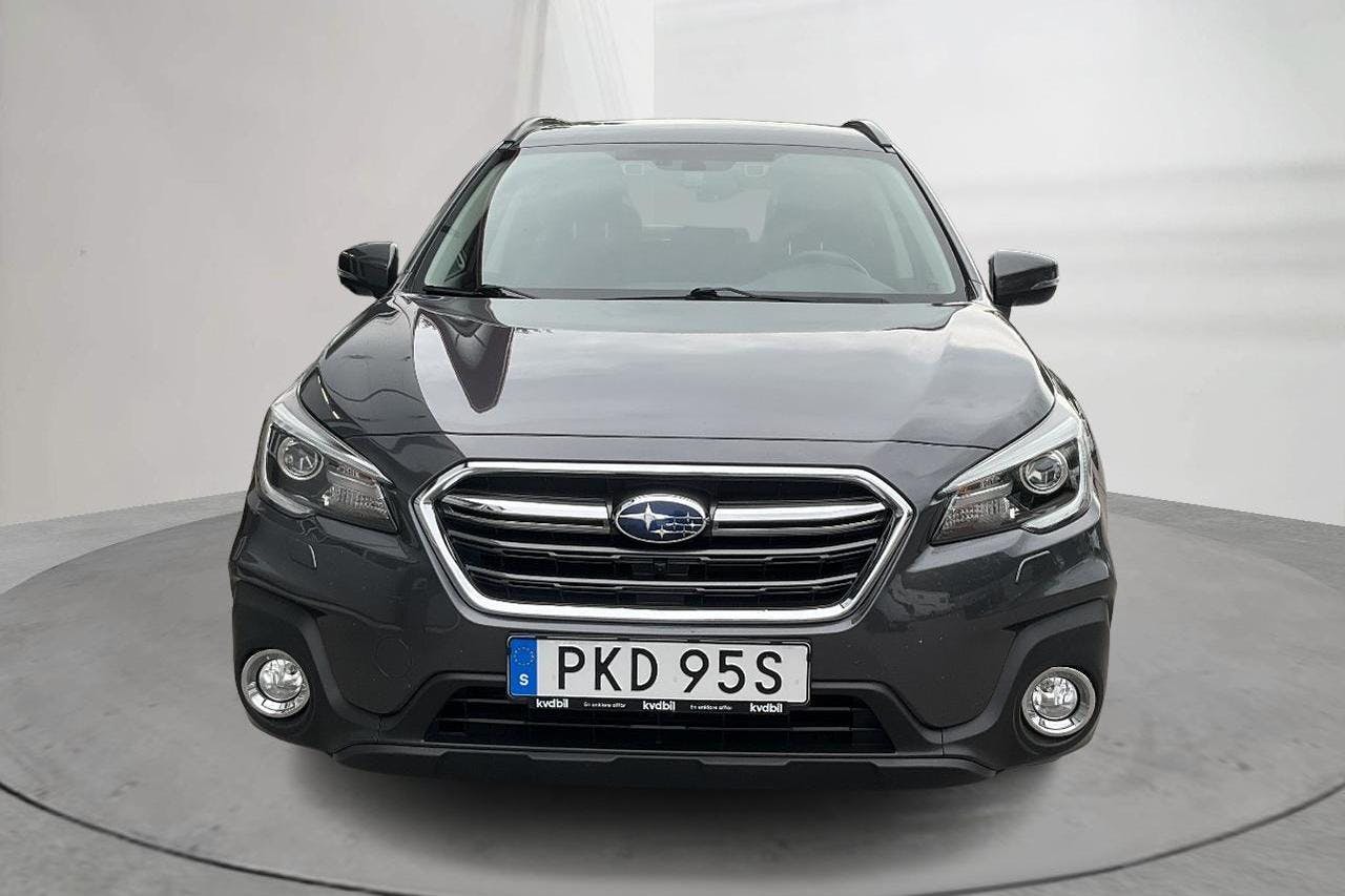 Subaru Outback 2.5i 4WD (175hk) - 11 239 mil - Automat - grå - 2019