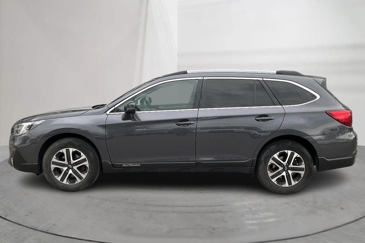Subaru Outback 2.5i 4WD (175hk) - 11 239 mil - Automat - grå - 2019