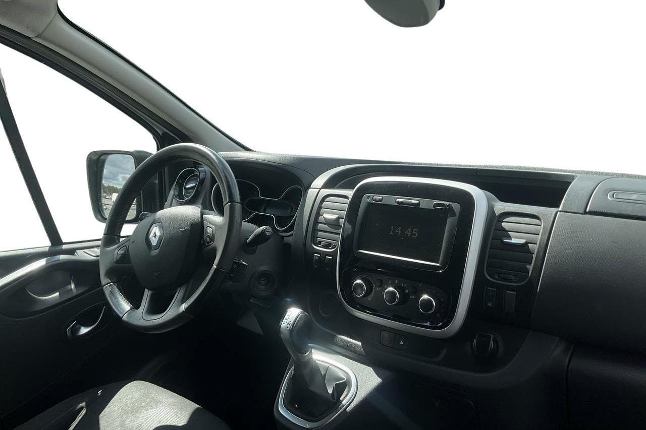 Renault Trafic 2.0 dCi Skåp (170hk) - 18 950 mil - Automat - vit - 2020