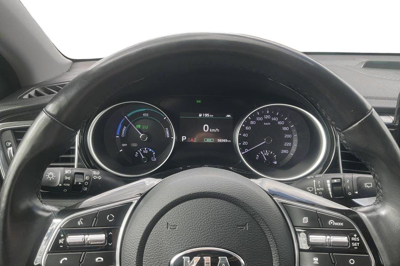 KIA Ceed 1.6 Plug-in Hybrid SW (141hk) - 5 840 mil - Automat - grå - 2021