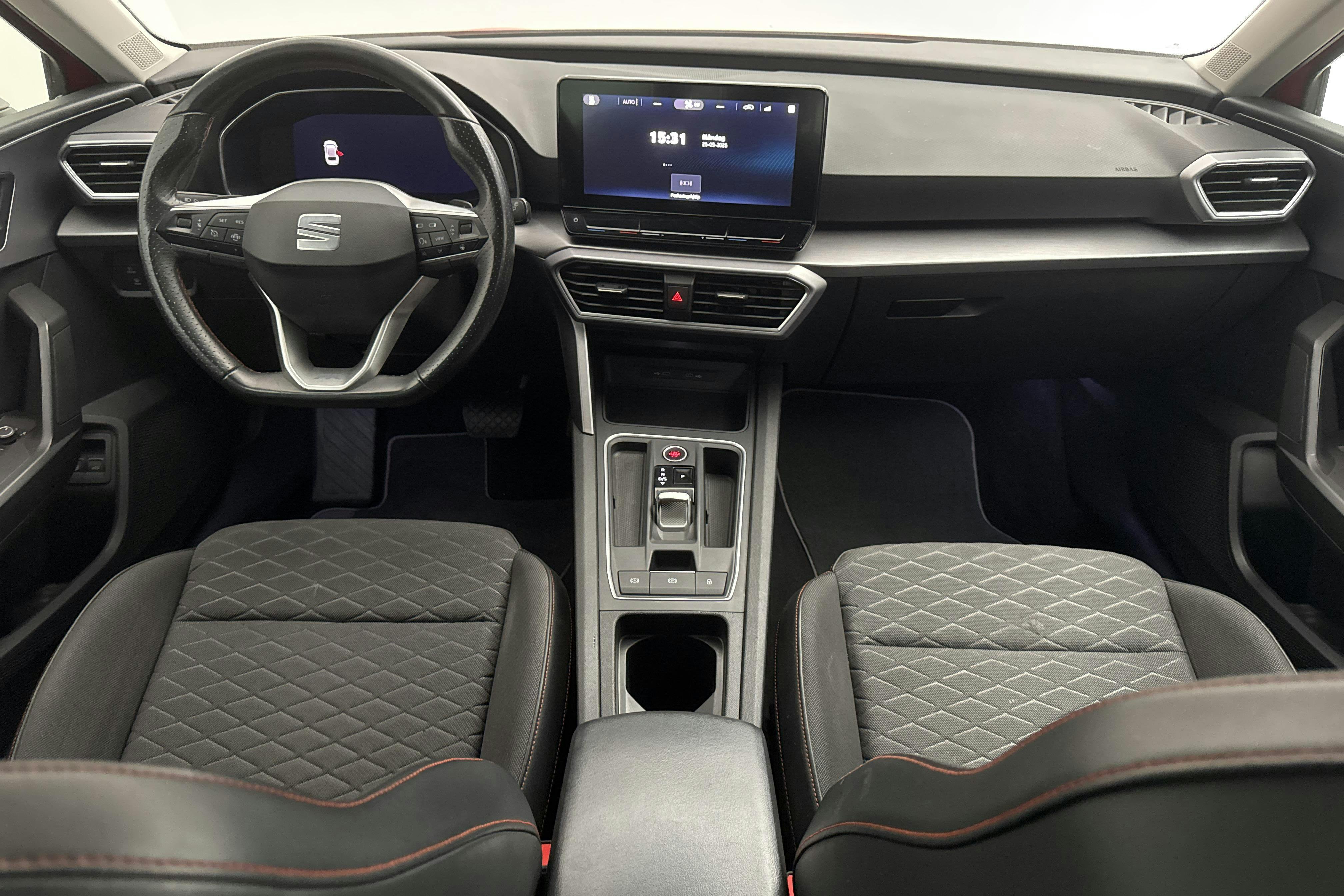 Seat Leon 1.4 e-Hybrid Plug-in Sportstourer (204hk) - 8 587 mil - Automat - röd - 2021
