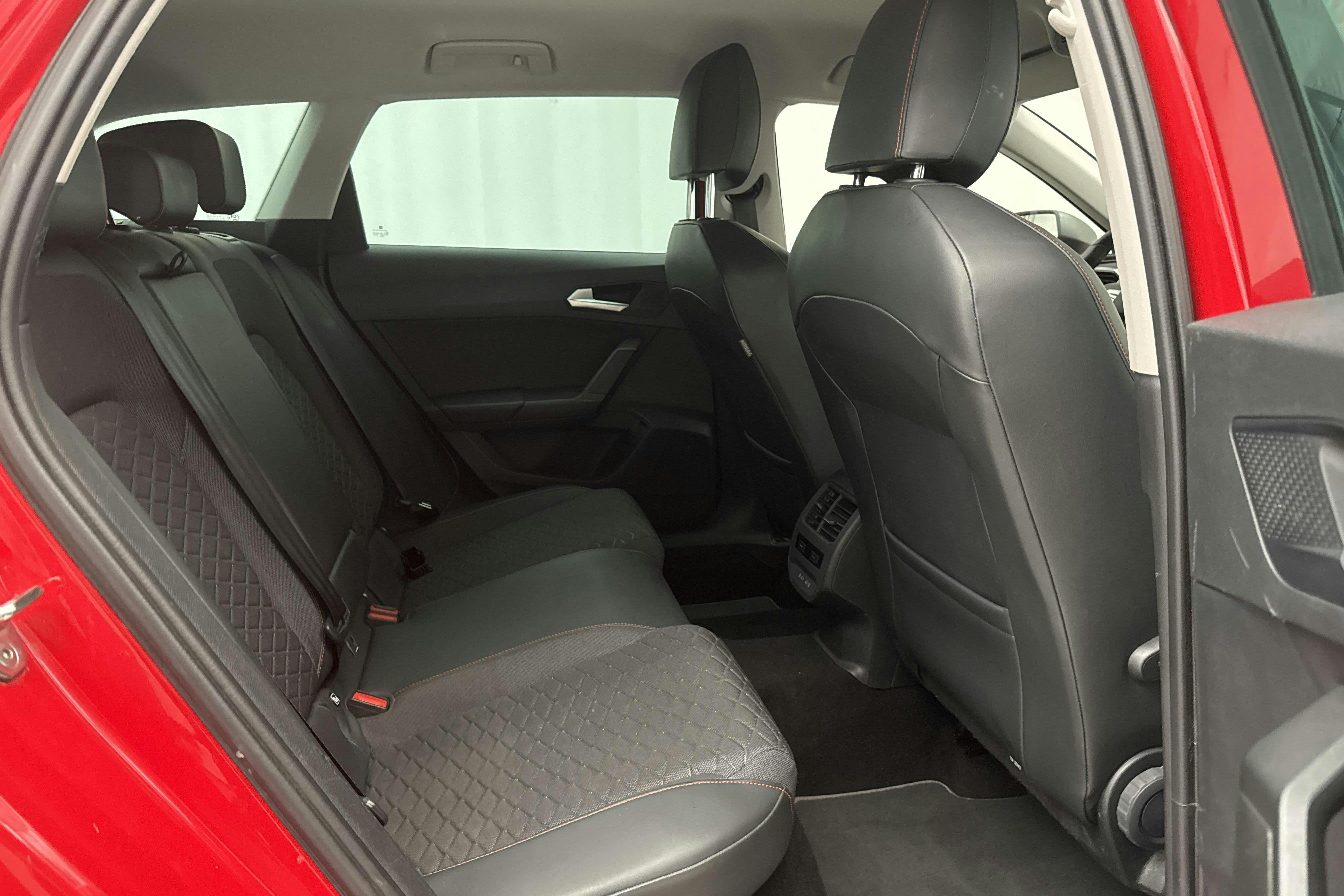 Seat Leon 1.4 e-Hybrid Plug-in Sportstourer (204hk) - 8 587 mil - Automat - röd - 2021
